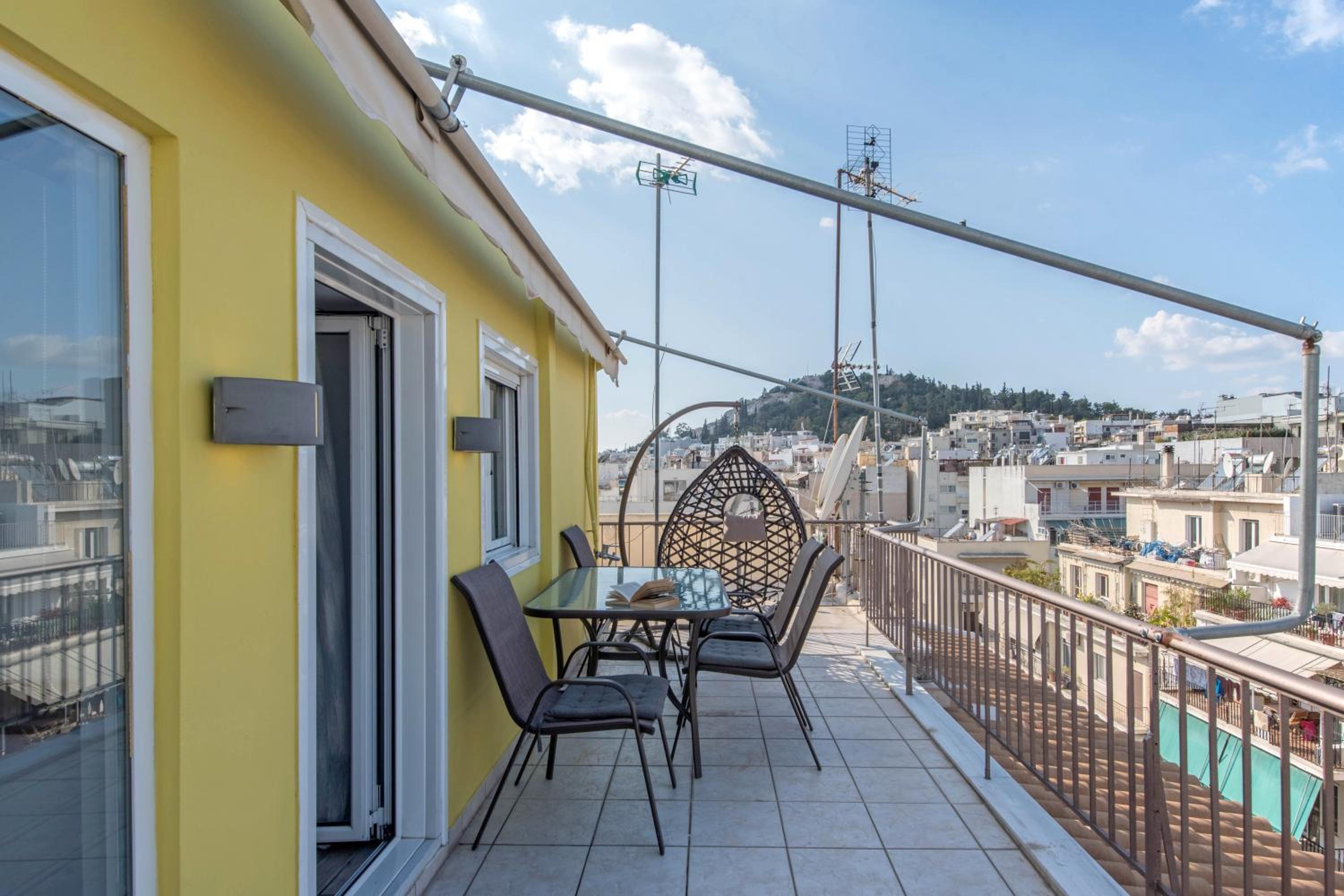 Parthenon crown penthouse