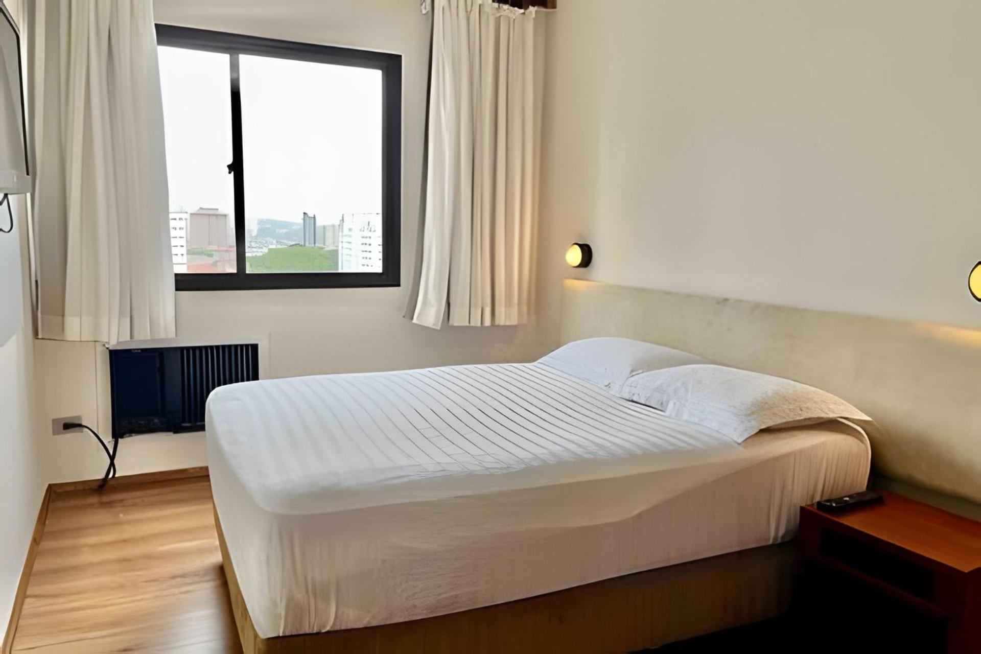 ENB1093 Ótimo Flat no Centro de SBC para até 4 pp