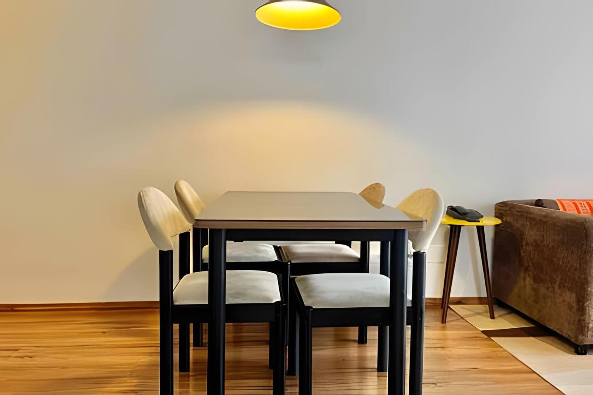 ENB1093 Ótimo Flat no Centro de SBC para até 4 pp