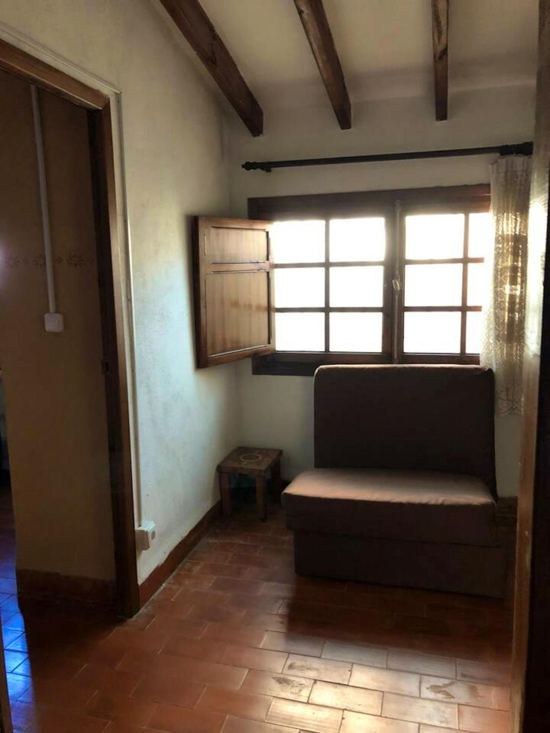 Cosy Chalet in Altura with Fireplace and Large Terrace