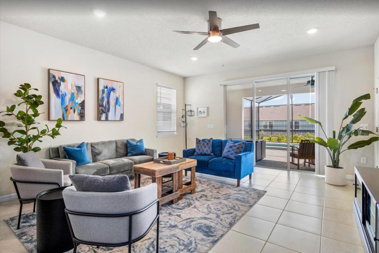 Luxury Home in Sought-Out Windsor Island Resort! view 4