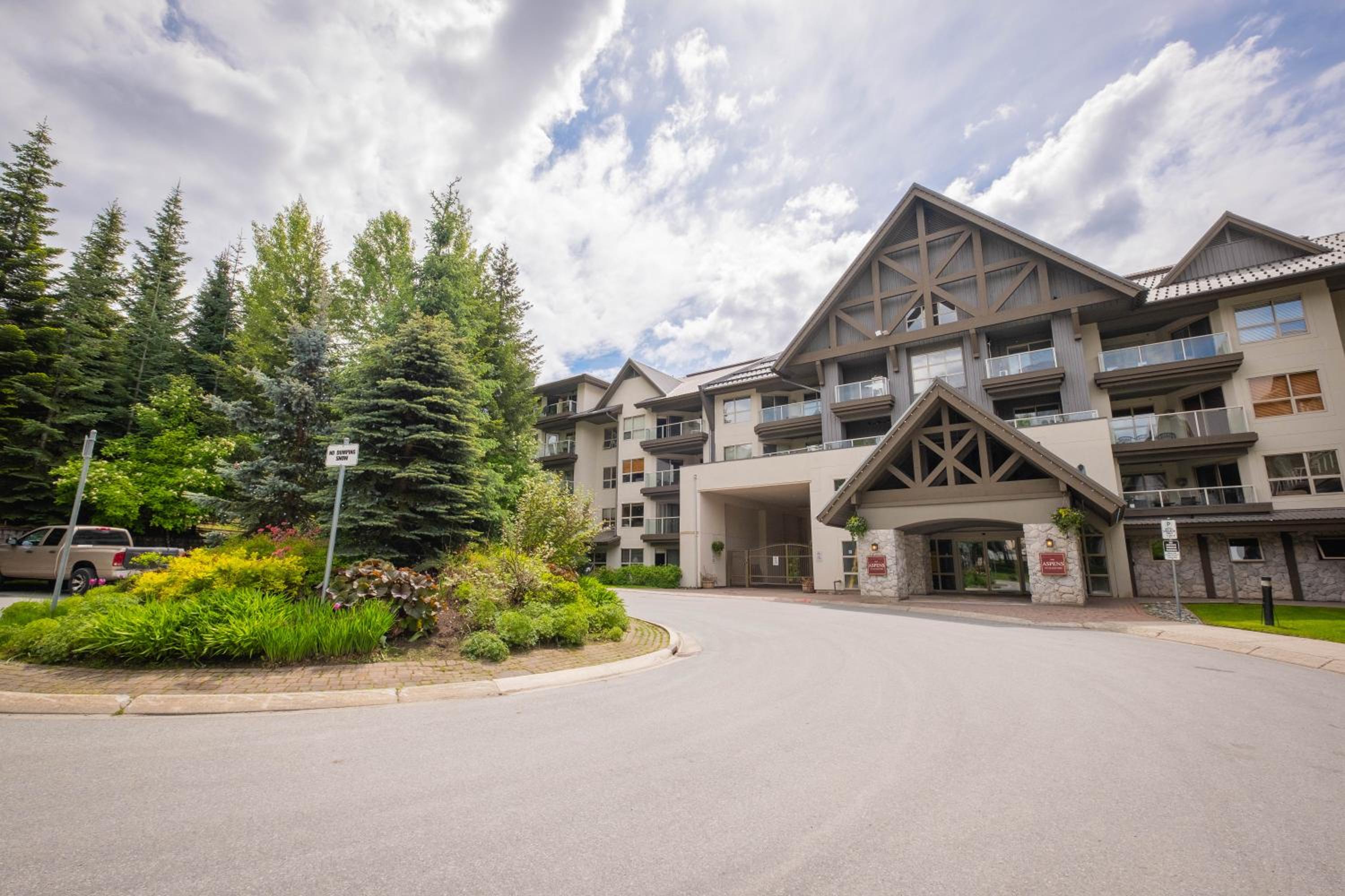 The Aspens by Outpost Whistler