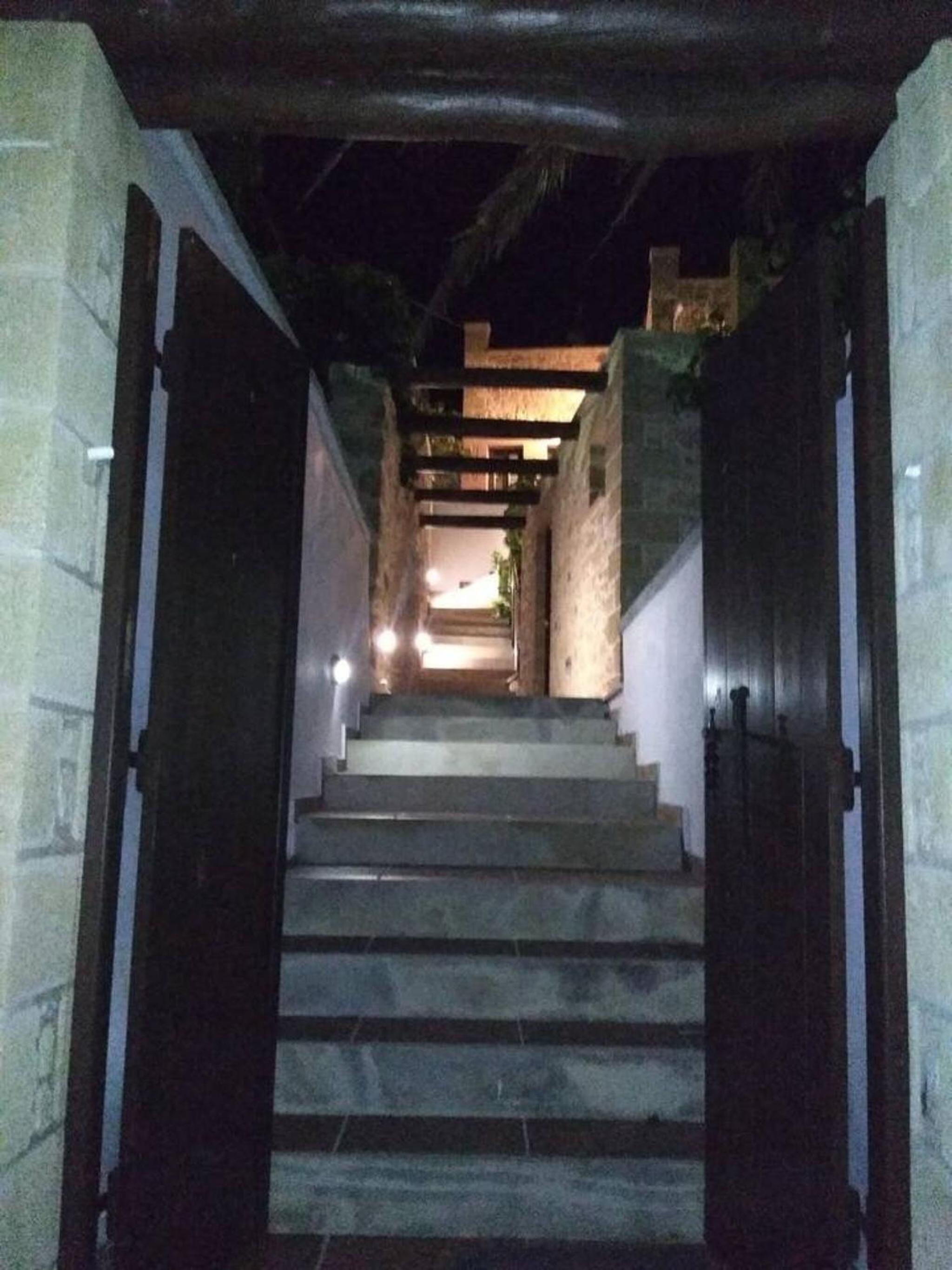 Charming villa in Chania with parking included