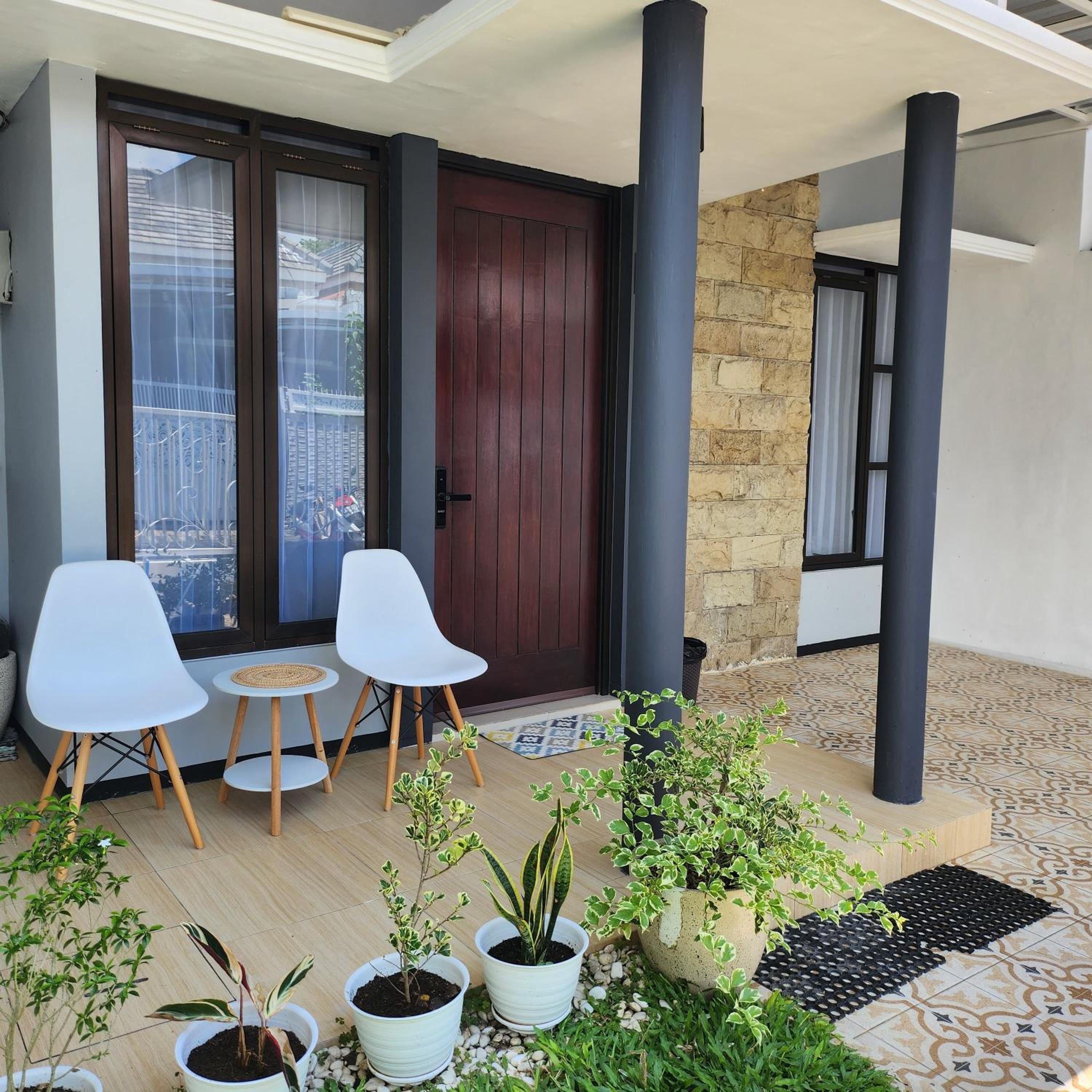 Villa Jingga Joyogrand Malang