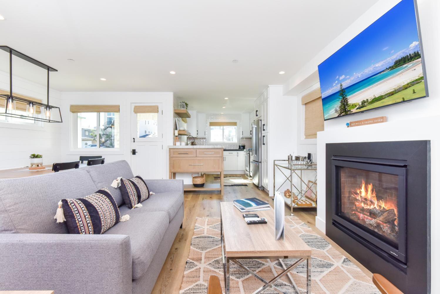 BRAND NEW Luxury 1 Bedroom Condo Steps from the Beach view 2