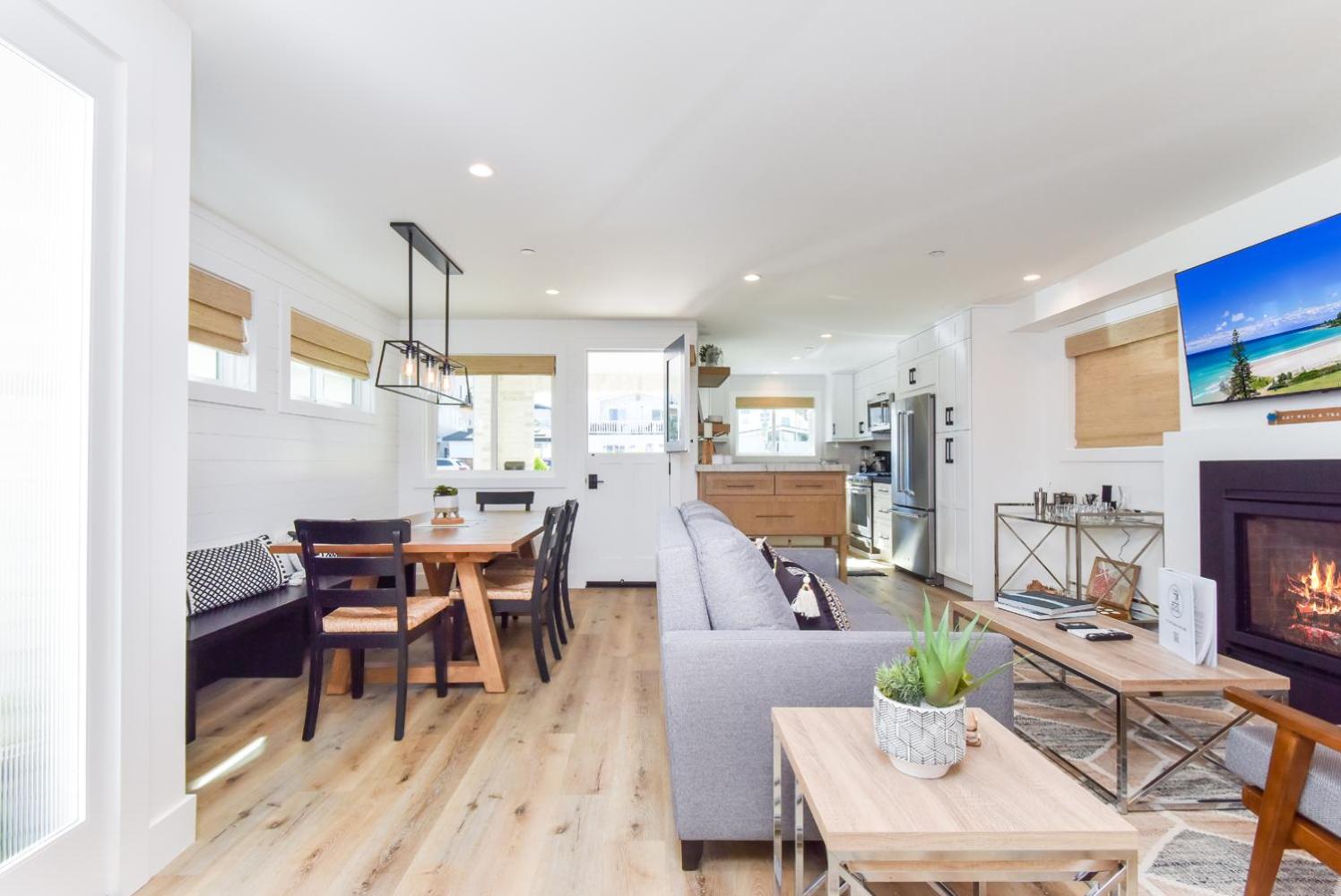 BRAND NEW Luxury 1 Bedroom Condo Steps from the Beach view 3