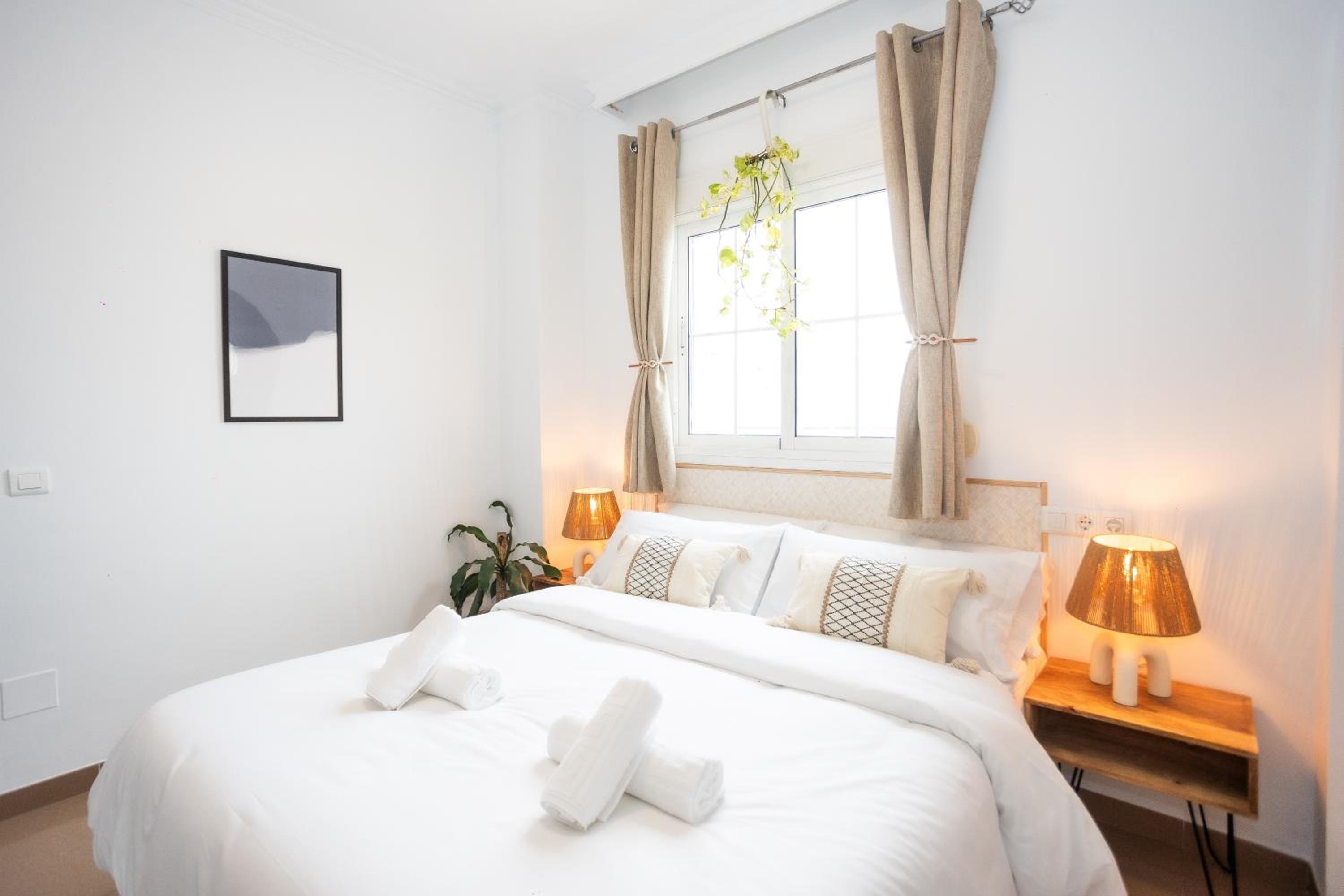 Naim Guest House Nerja