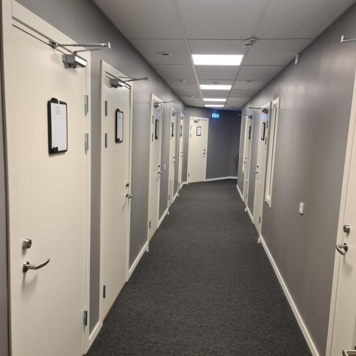 Rentalux Hostel - double & single rooms