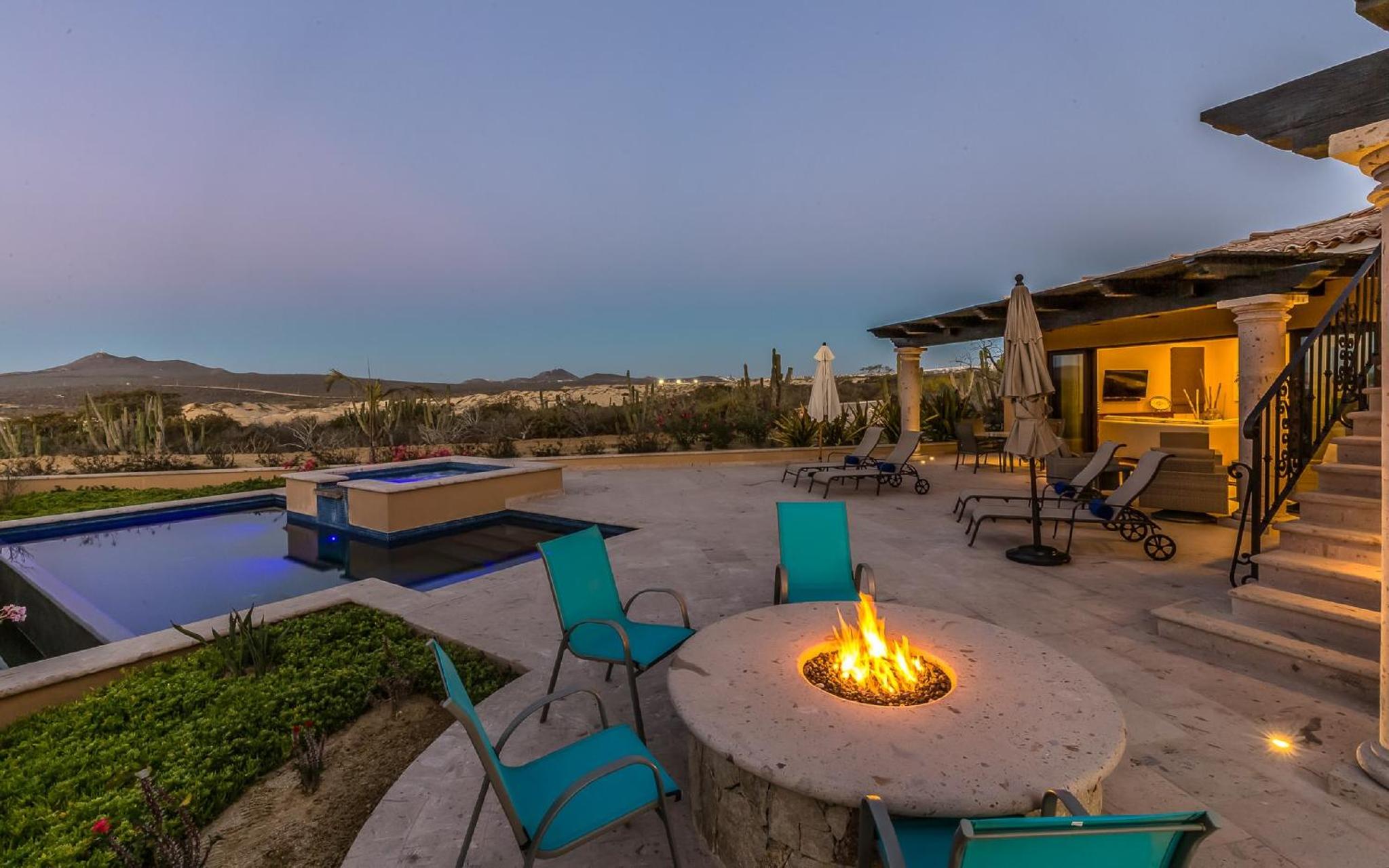 Luxury villa in Diamante Cabo San Lucas
