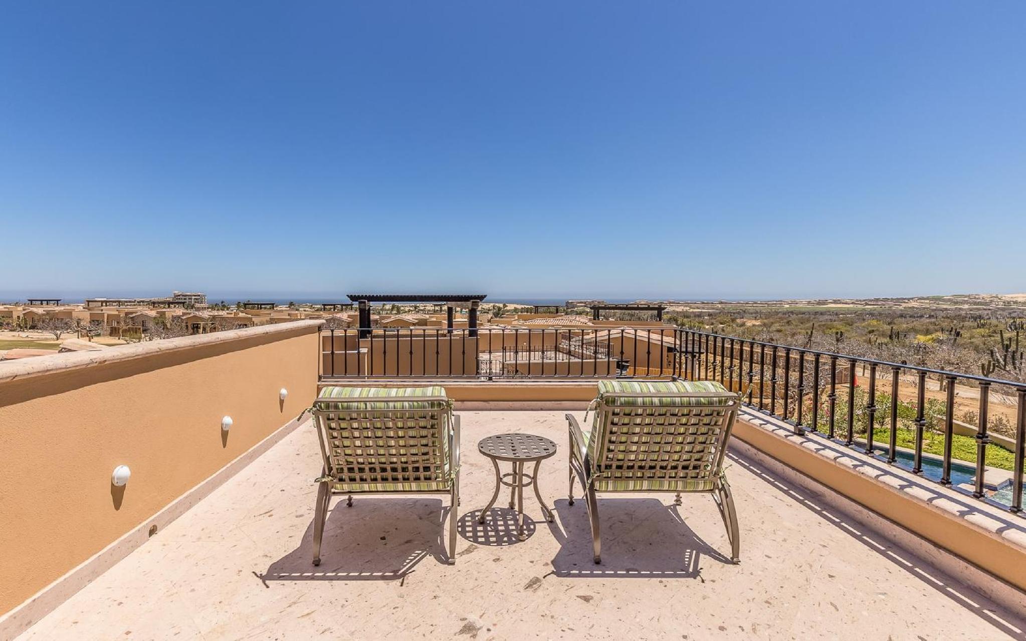 Luxury villa in Diamante Cabo San Lucas