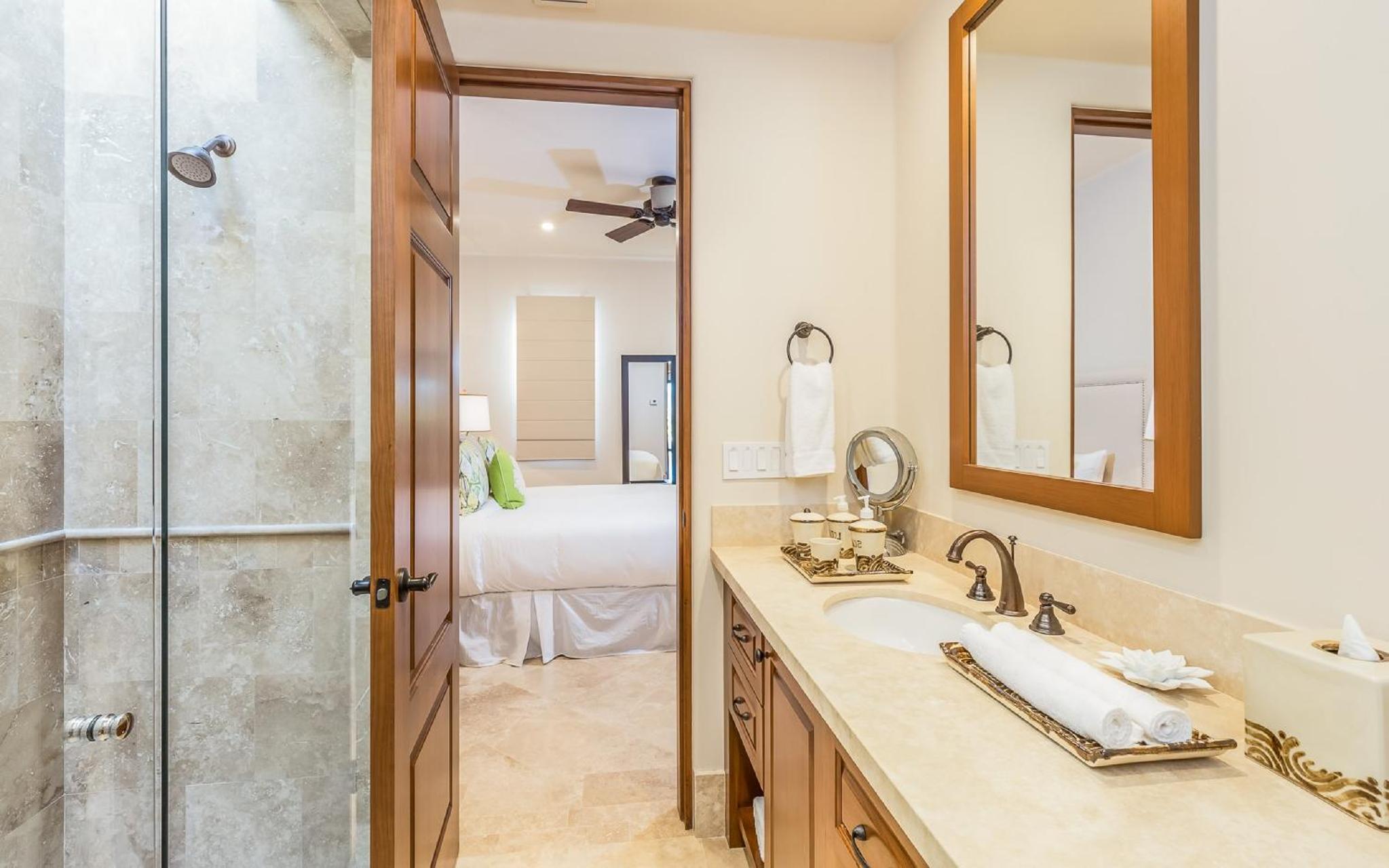 Luxury villa in Diamante Cabo San Lucas