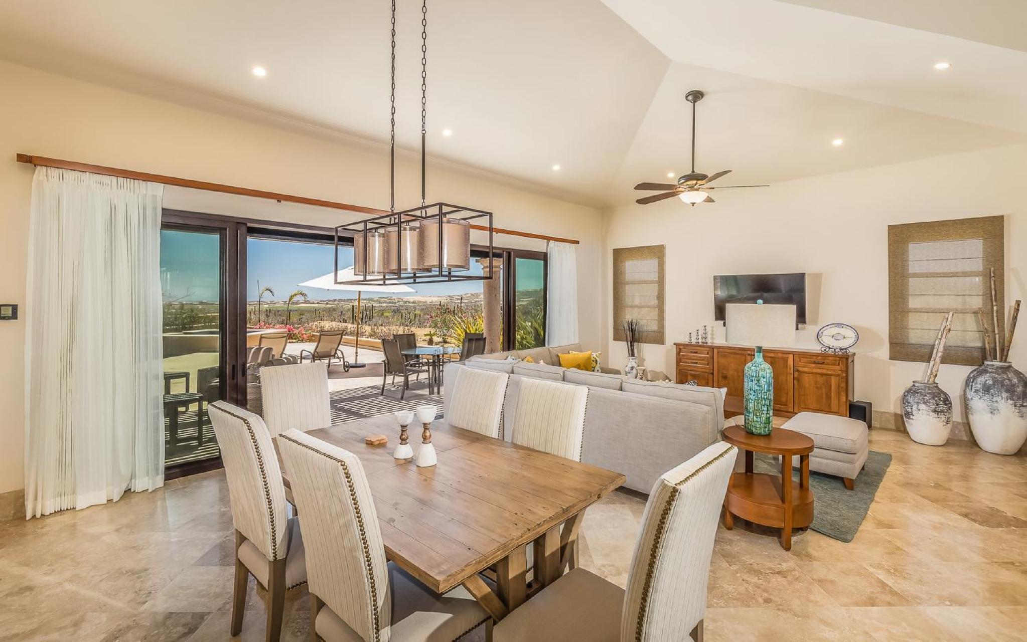 Luxury villa in Diamante Cabo San Lucas