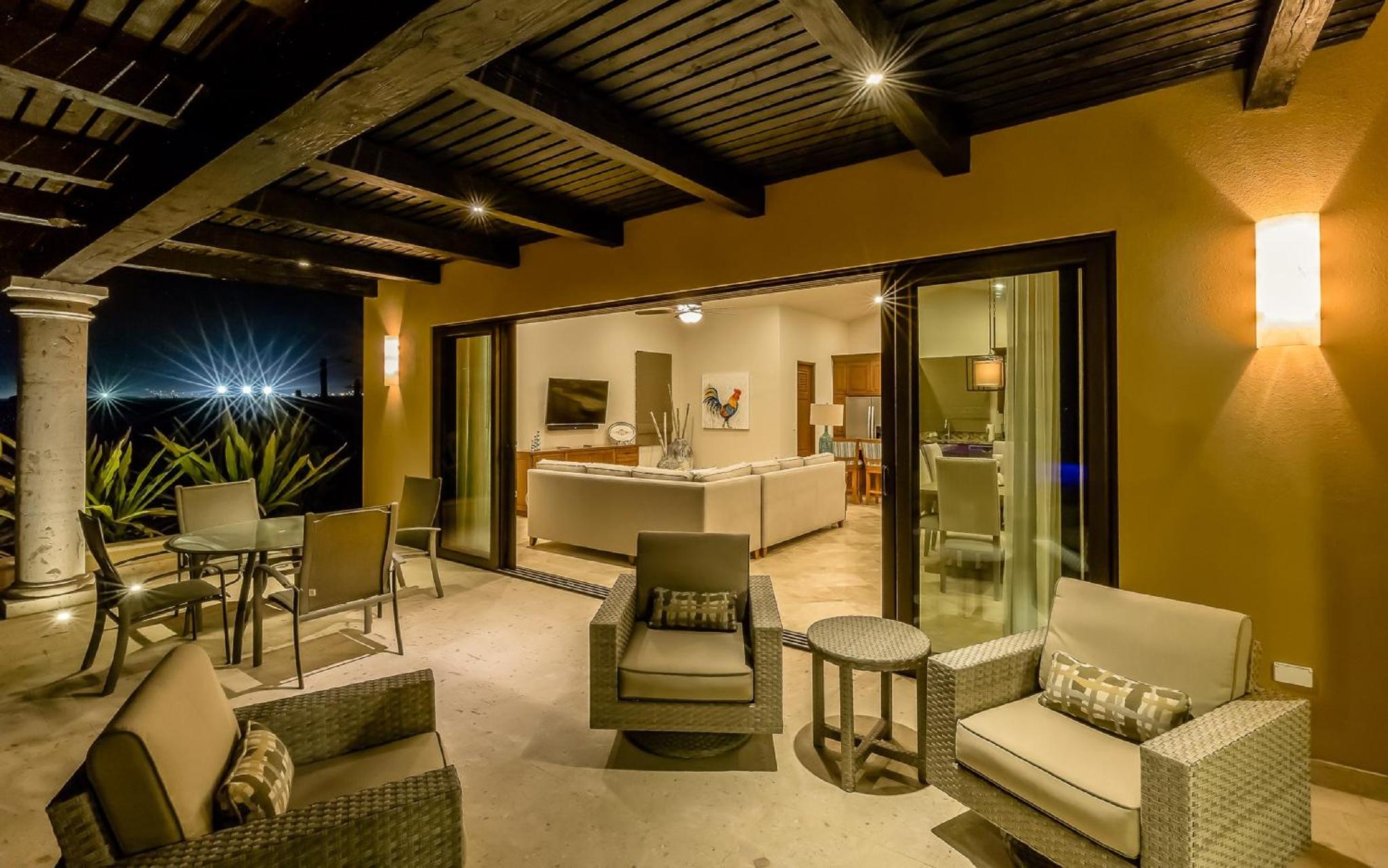 Luxury villa in Diamante Cabo San Lucas