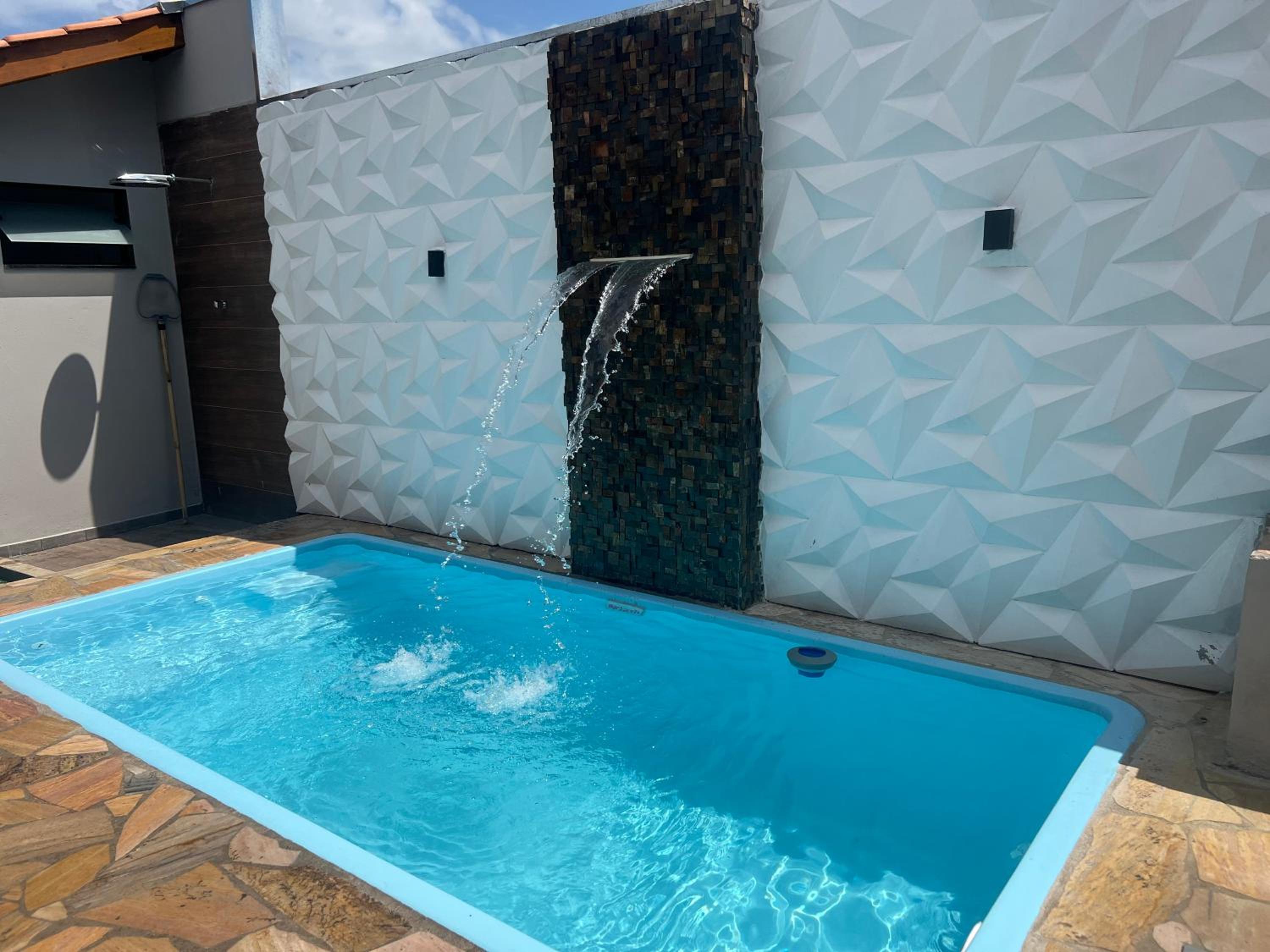 Chacara Pinheiros piscina climatizada Próx a feira de malhas, Socorro SP