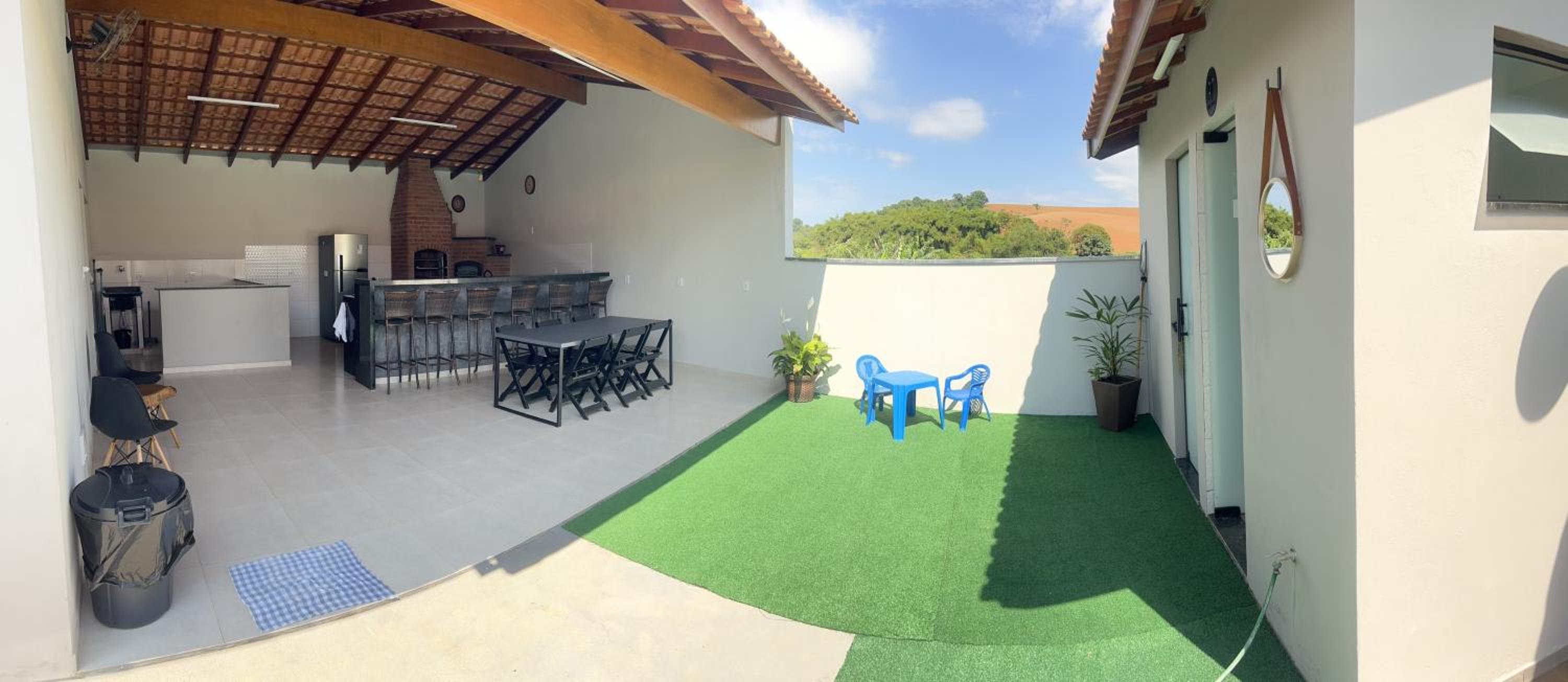 Chacara Pinheiros piscina climatizada Próx a feira de malhas, Socorro SP