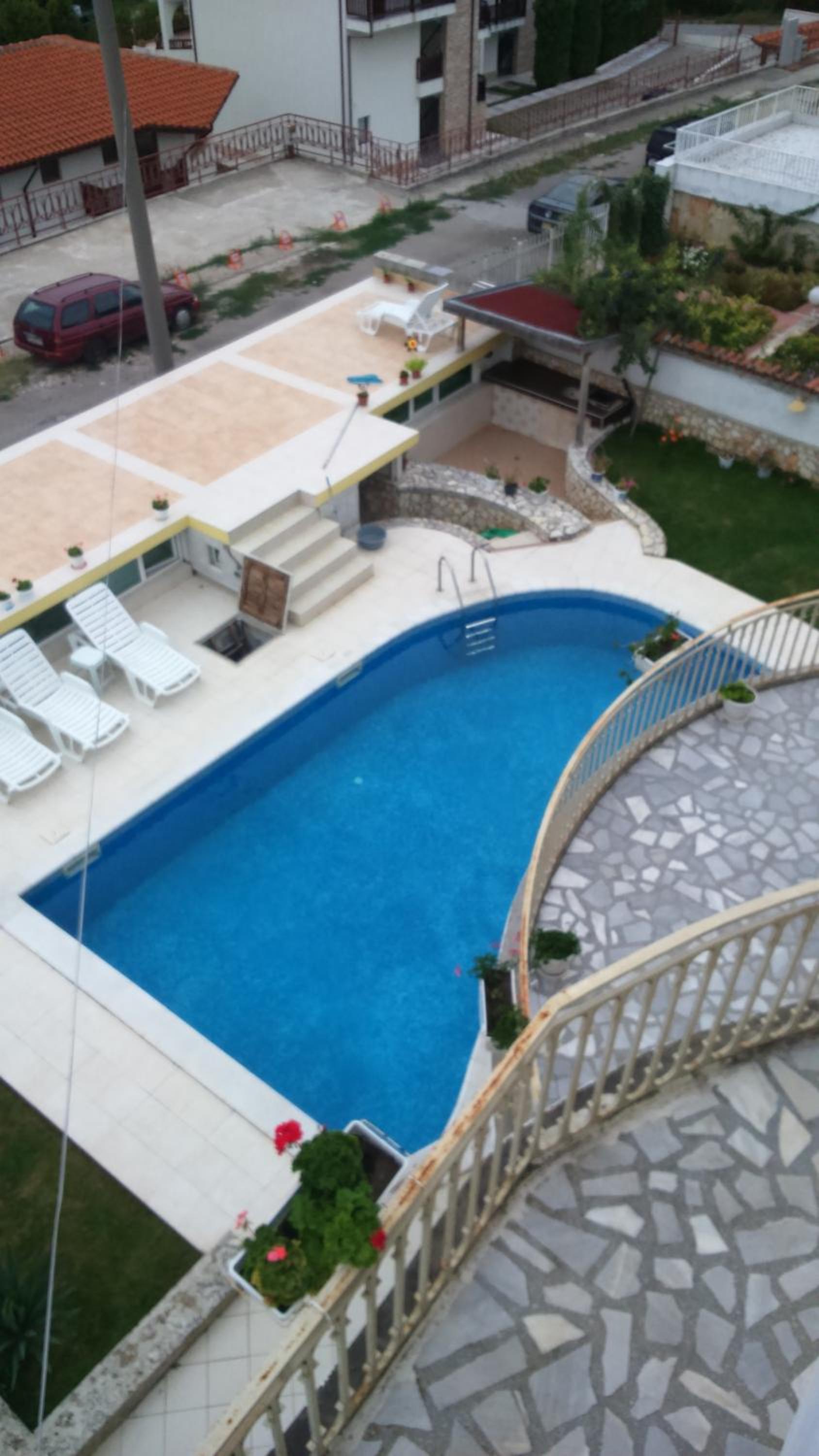Eli Guest House