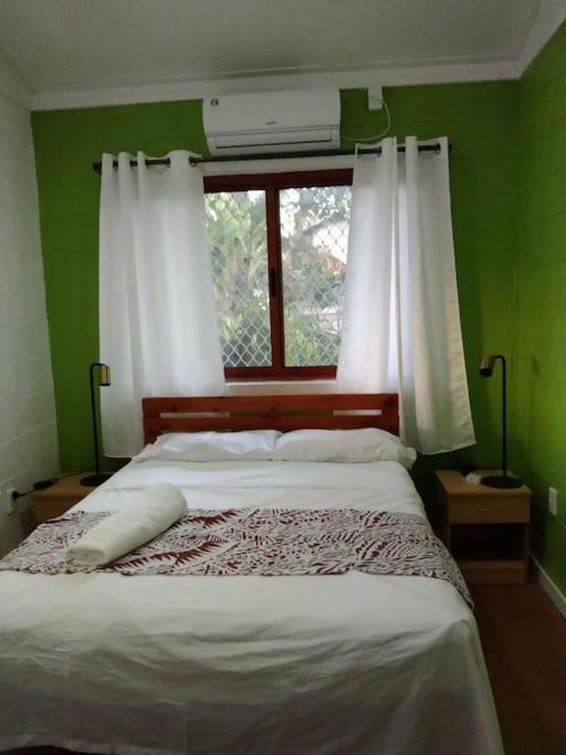 Fale Mailani-2 rooms/AC/hotwater view 5