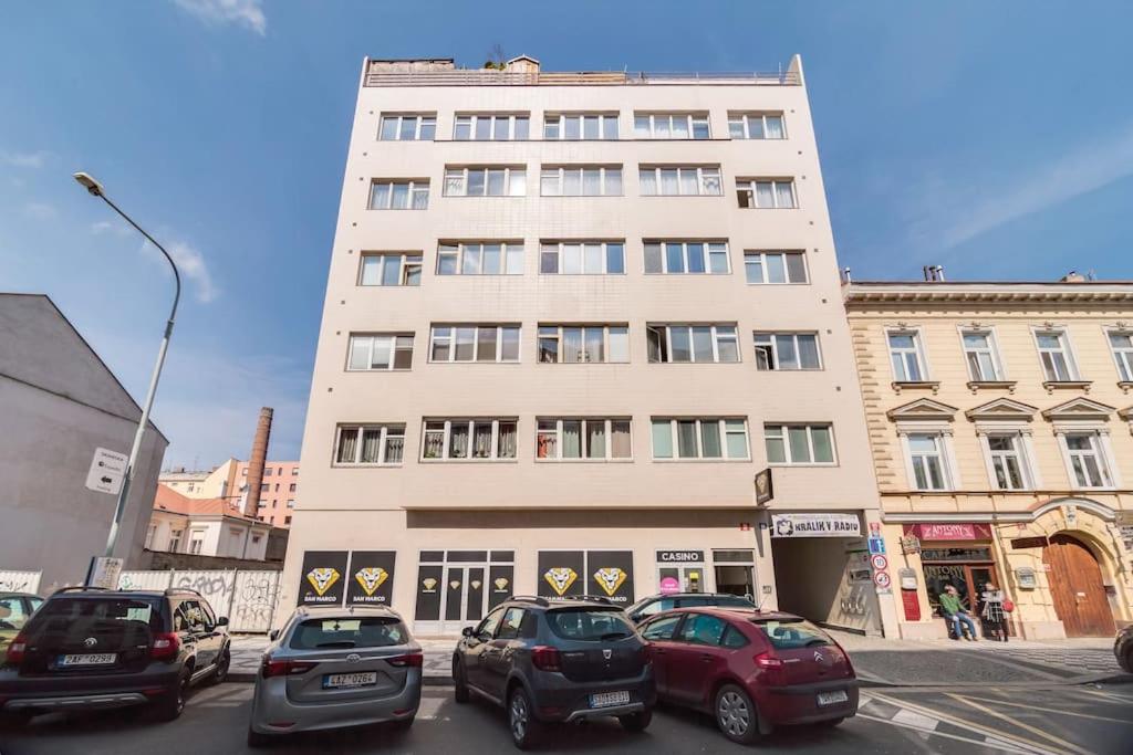 Top floor studio with terrace