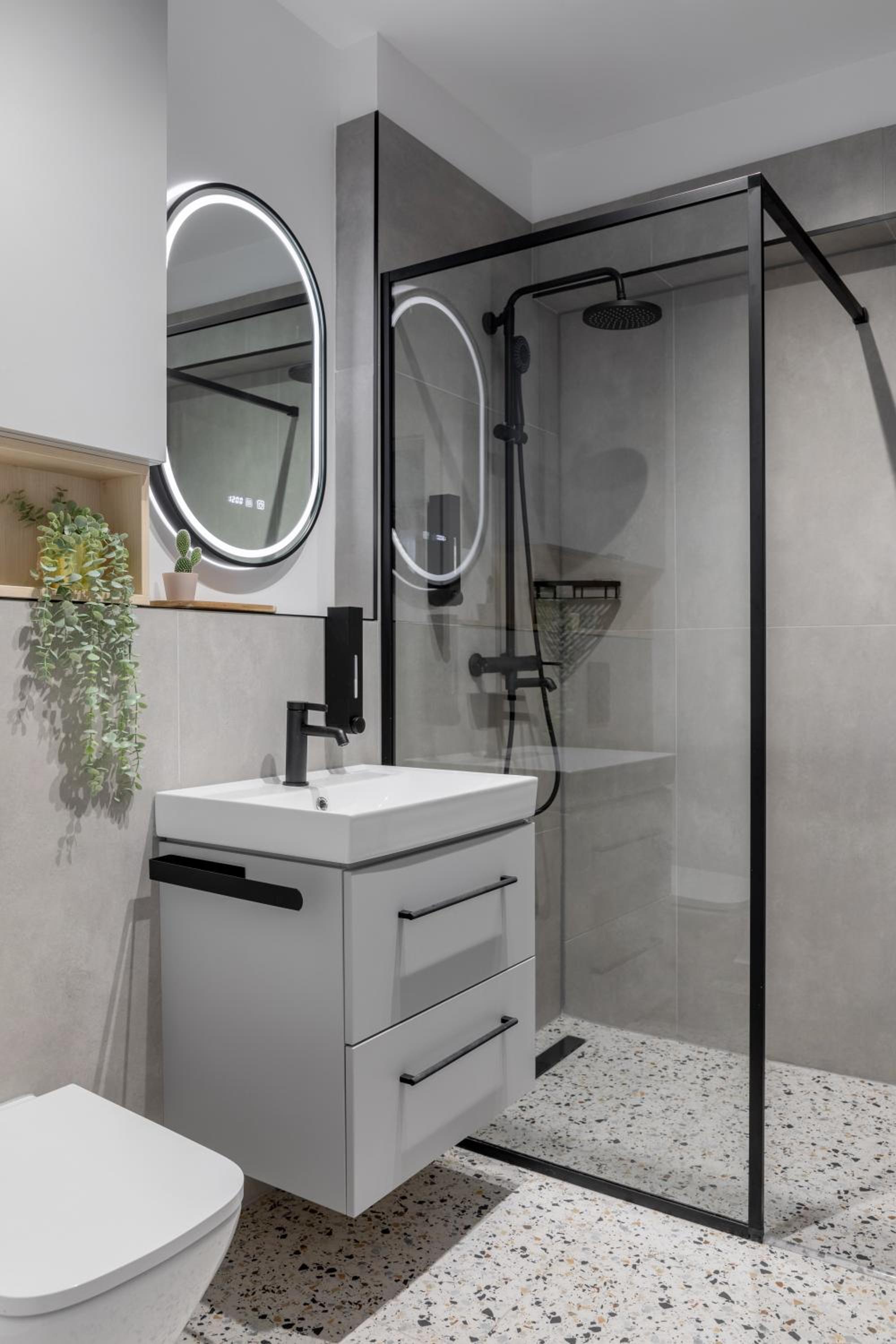 Joy Garden Apartment - Free Private Parking - Wellness Jacuzzi SPA