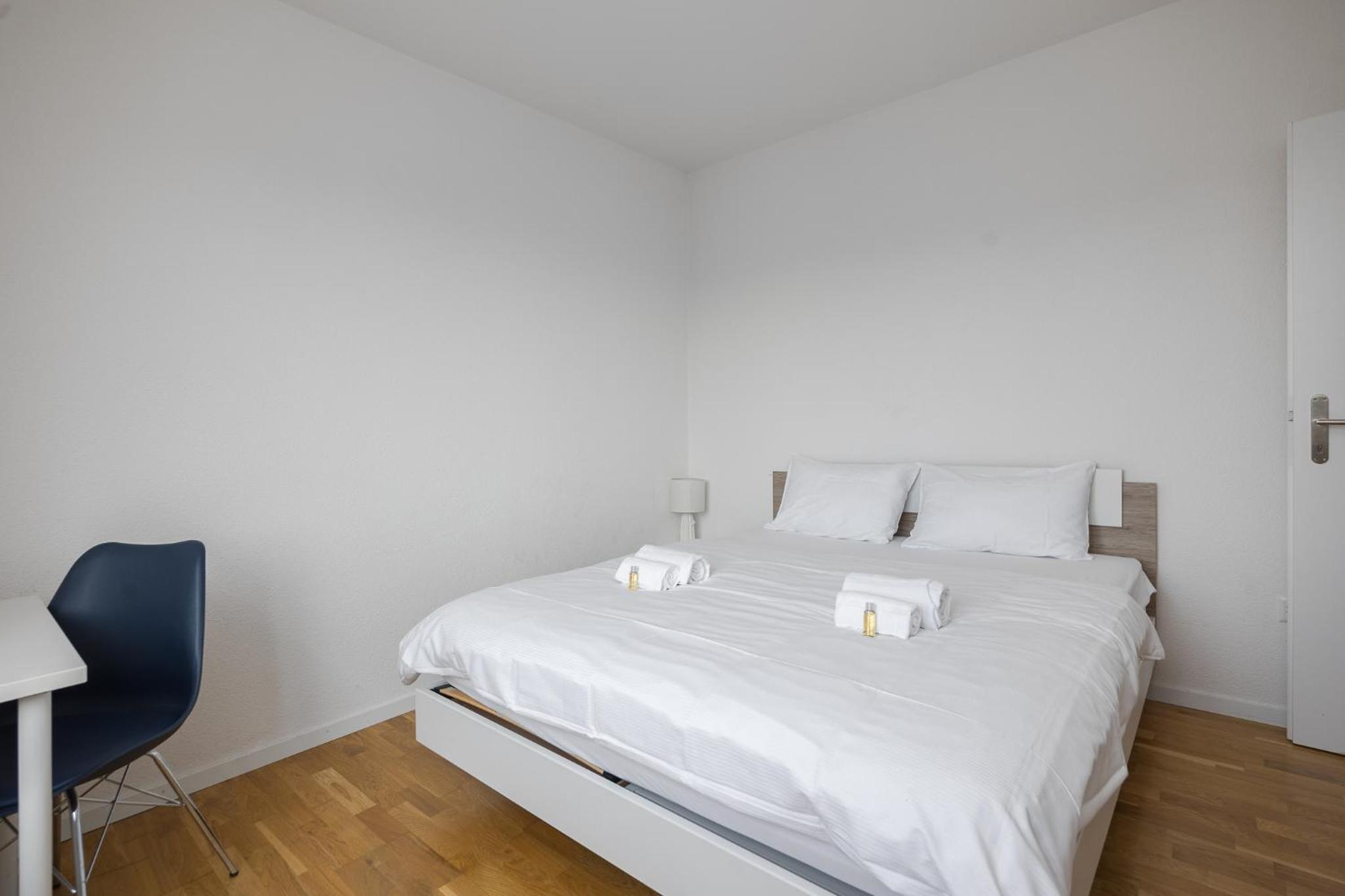 Downtown Dream 3,5BR with Balcony and Style BA42