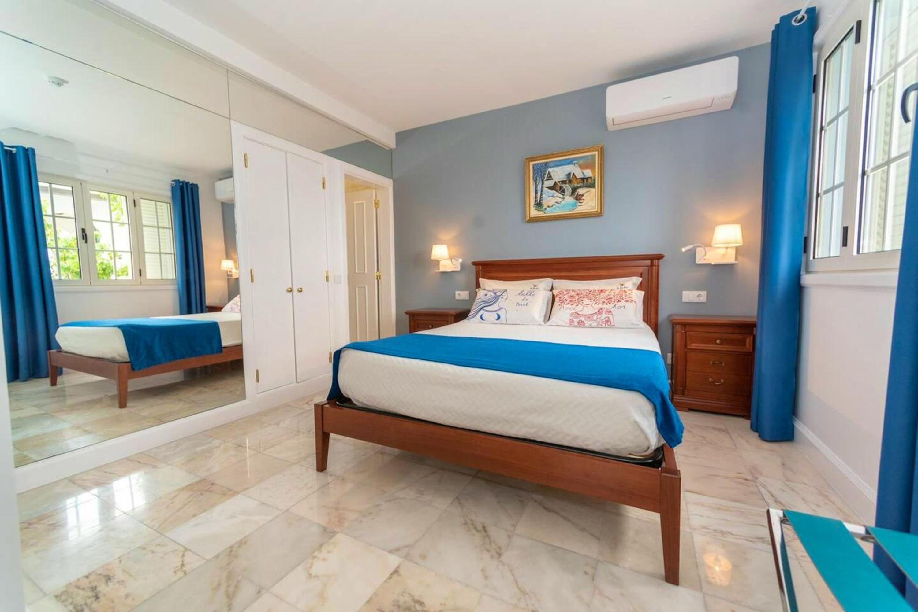 Charming House in Canico with Pool and Terrace view 3