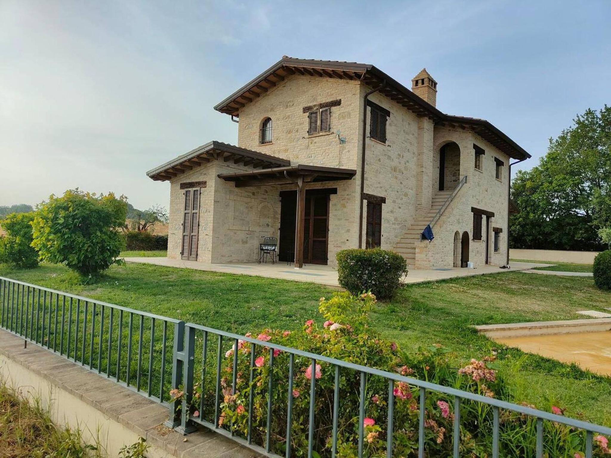 Rustic House in Ripatransone with Private Pool view 4