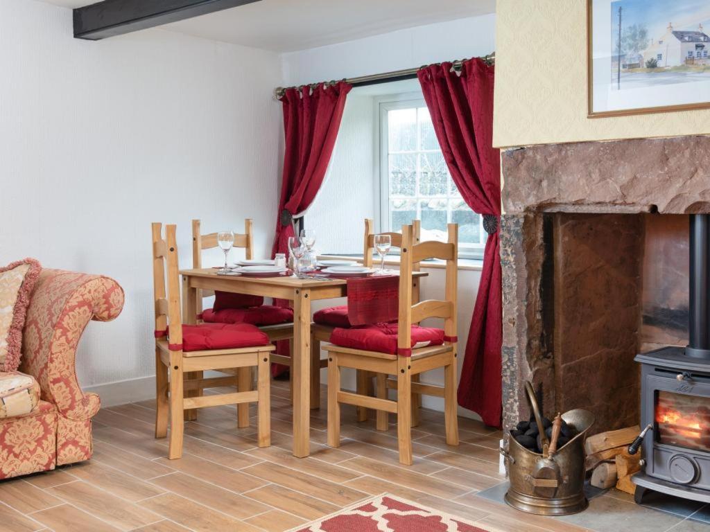 2 Bed in Maryport oc-sz214 view 4