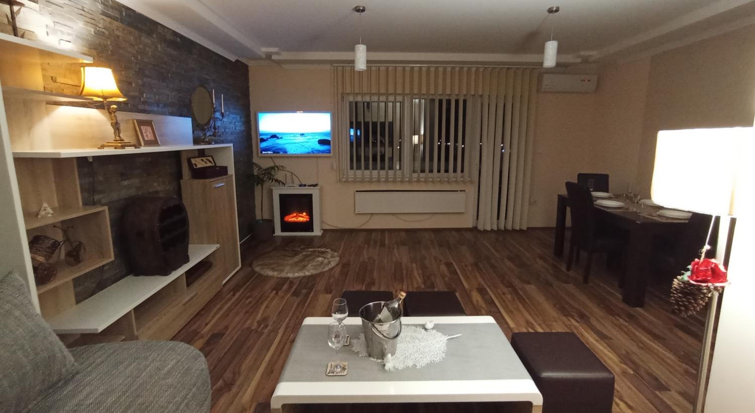 Apartman Dionis SM view 2