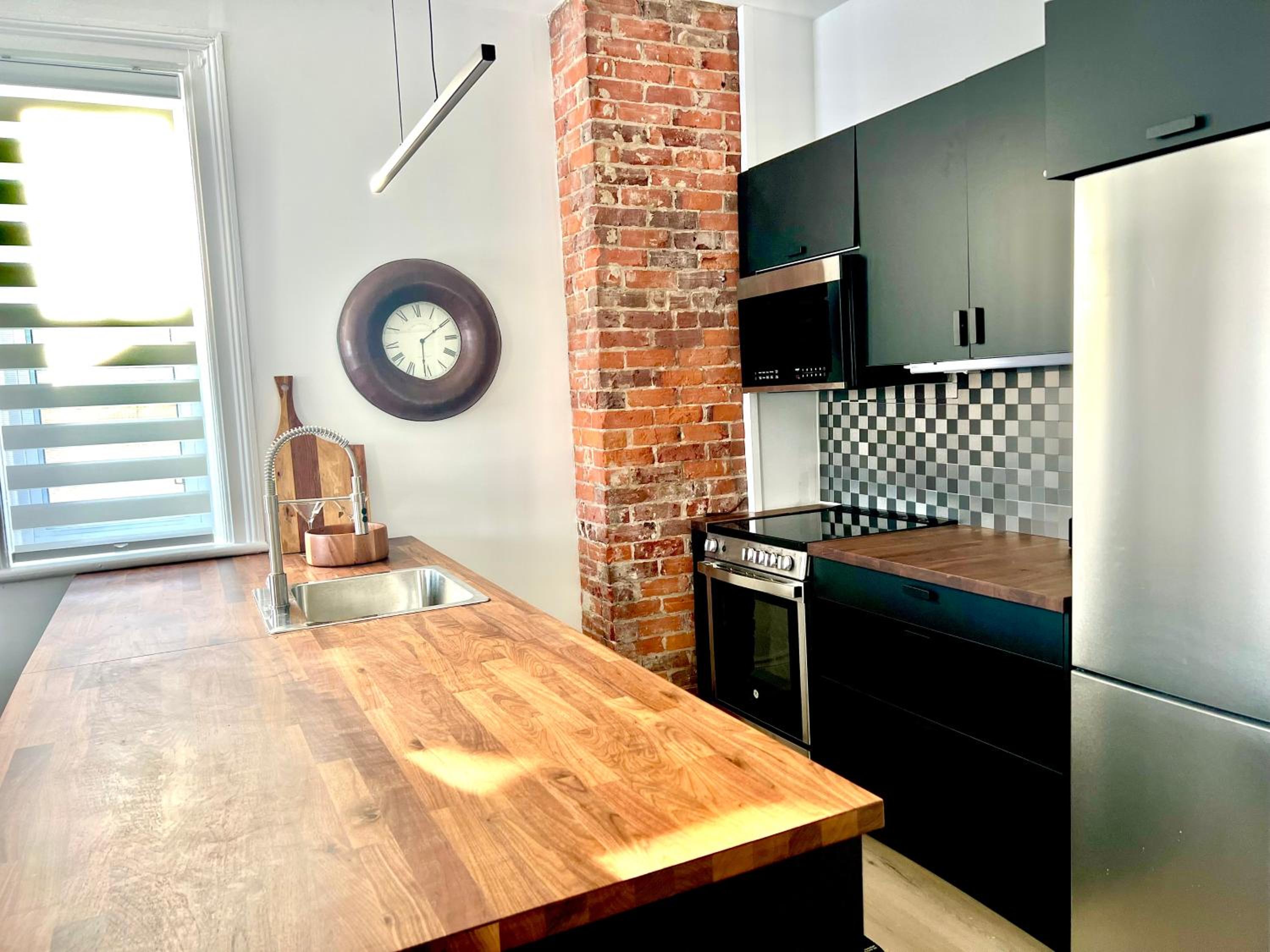Deluxe Loft - Amazing Terrace with Stunning Water View