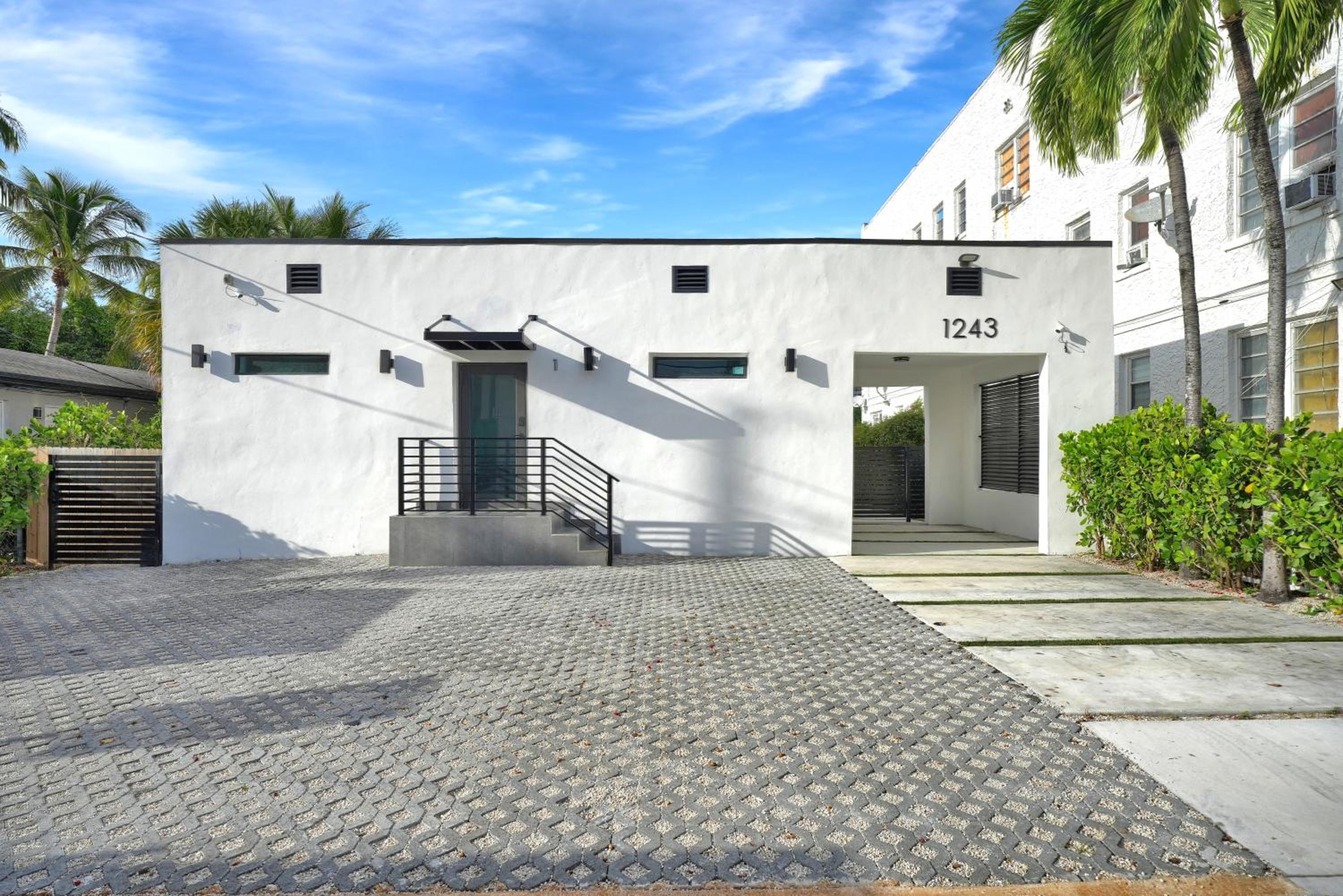 Villa 1