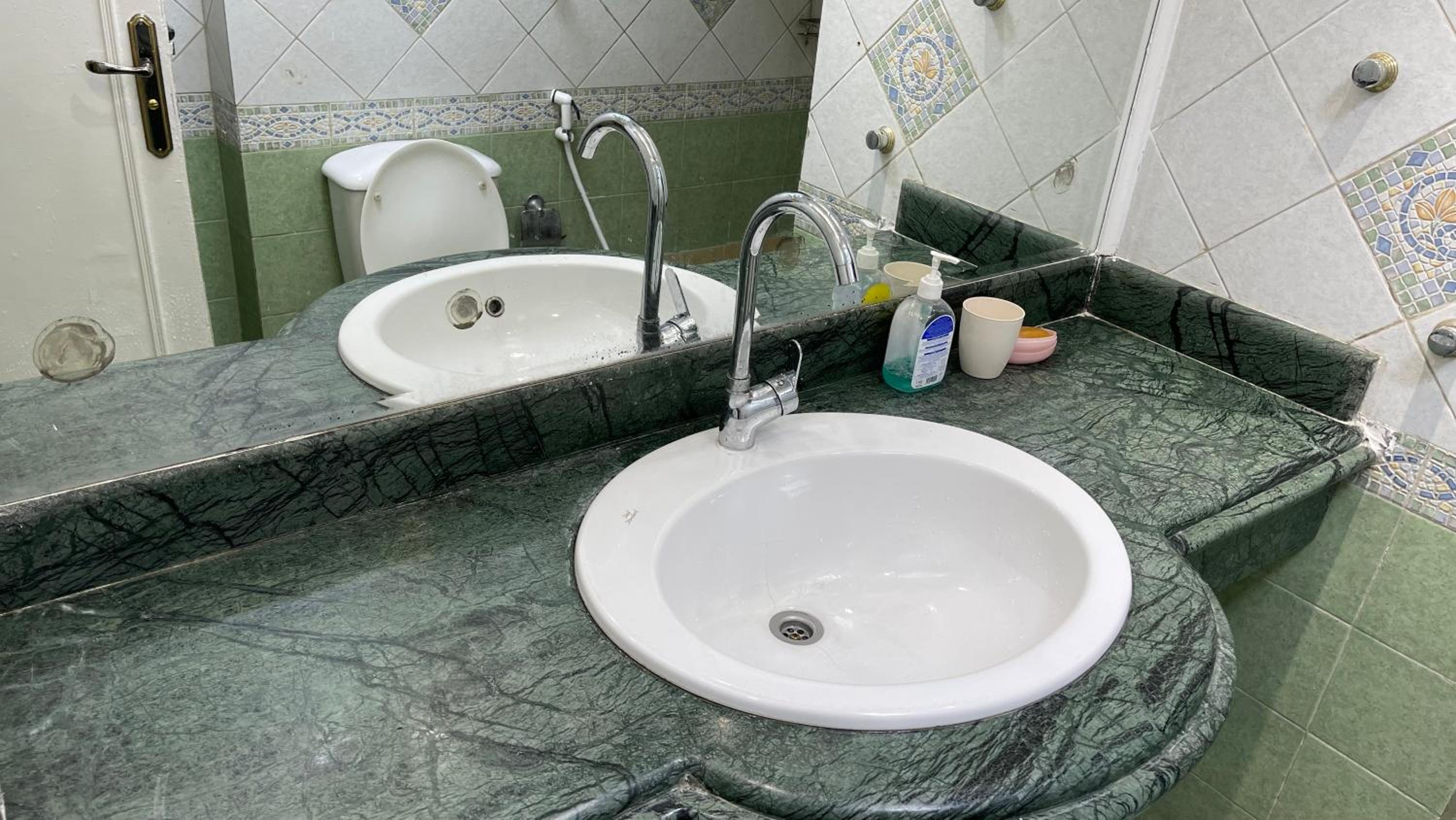 New Cozy Apartment 10 Minutes away from Cairo Airport and all Amenities bedside Radisson Blu Hotel