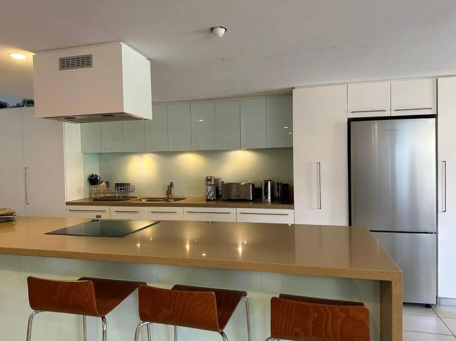 Boxwood IXL Luxe Hobart Waterfront Apartment