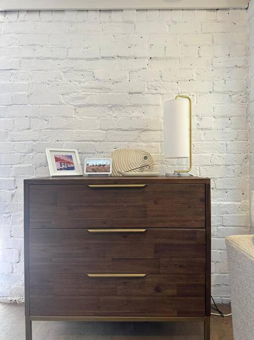 Boxwood IXL Luxe Hobart Waterfront Apartment