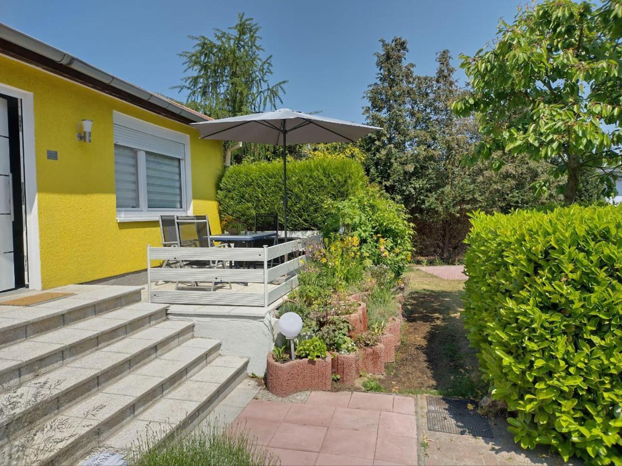 Ferienhaus Oscar view 3