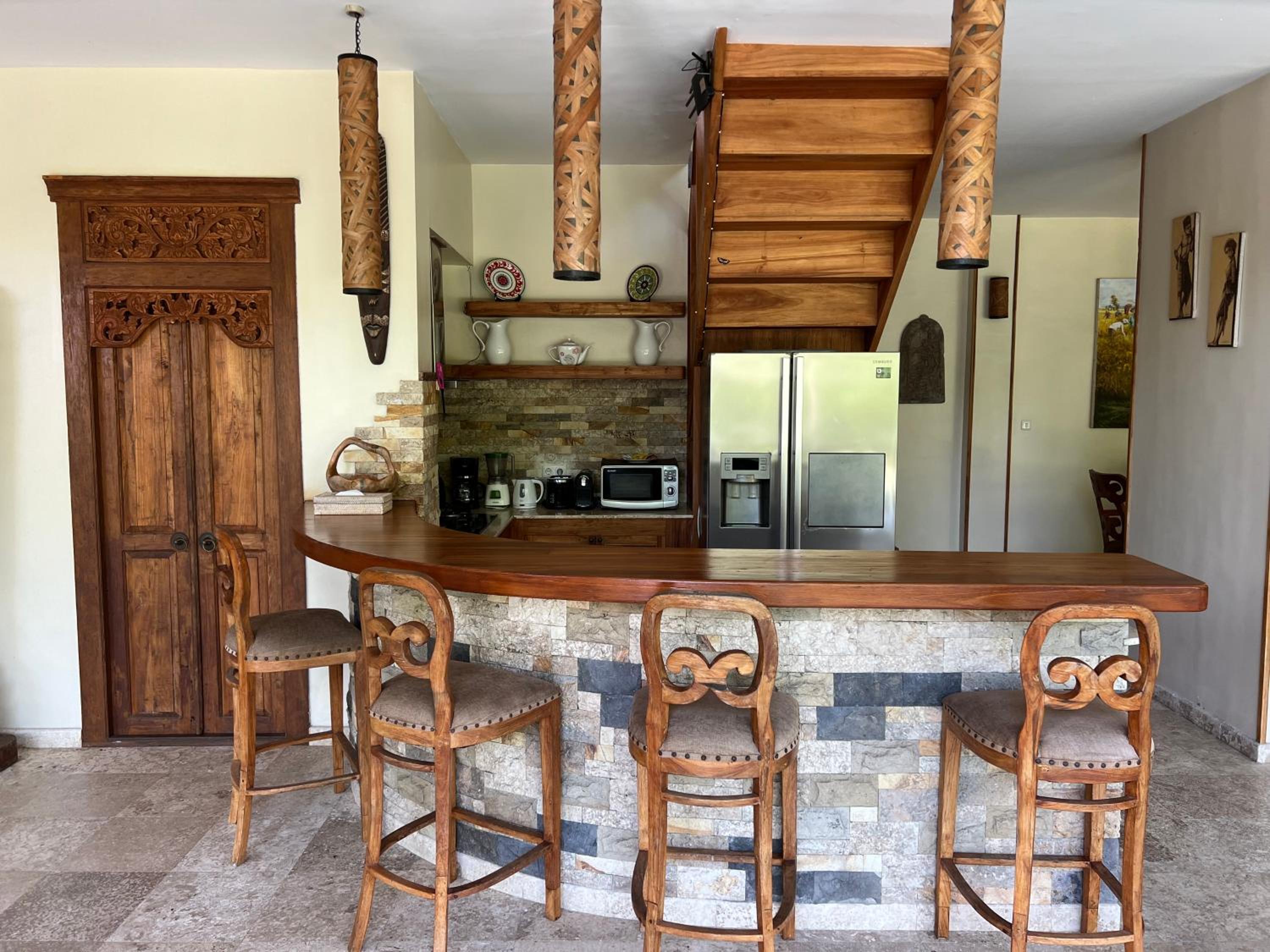 Breezy Point Villas