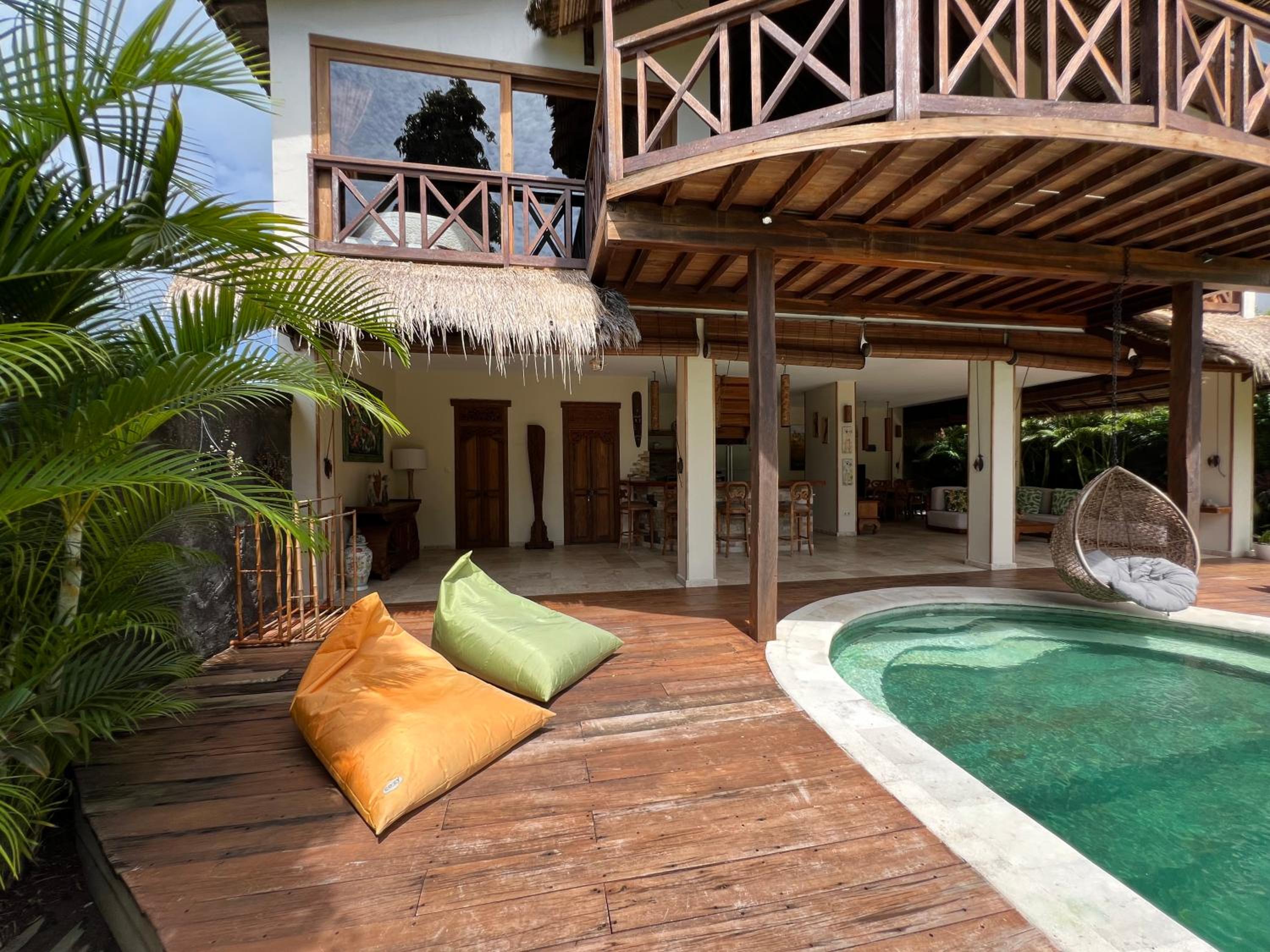 Breezy Point Villas