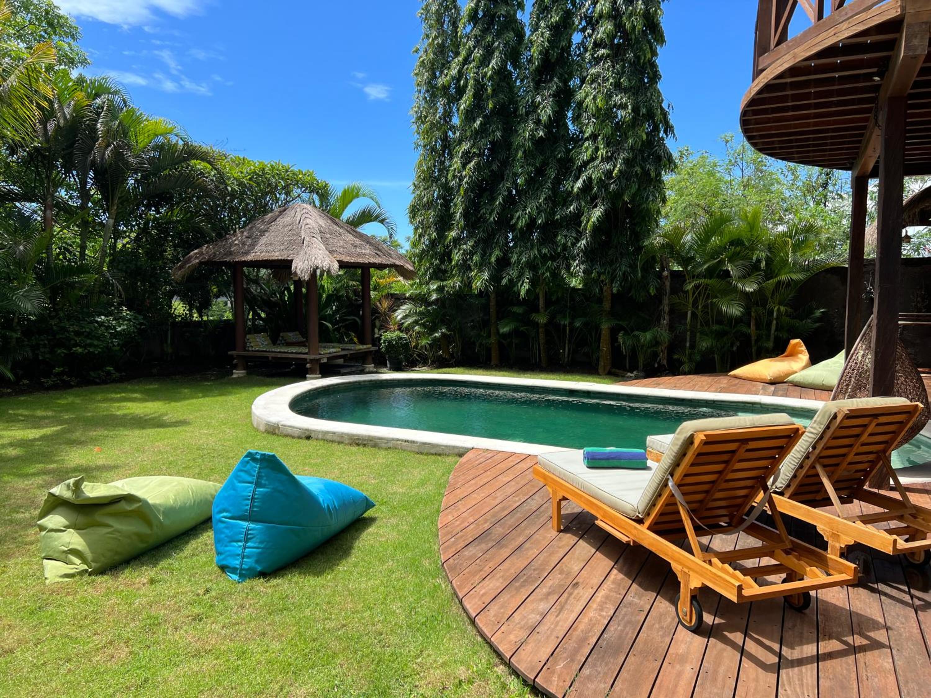 Breezy Point Villas
