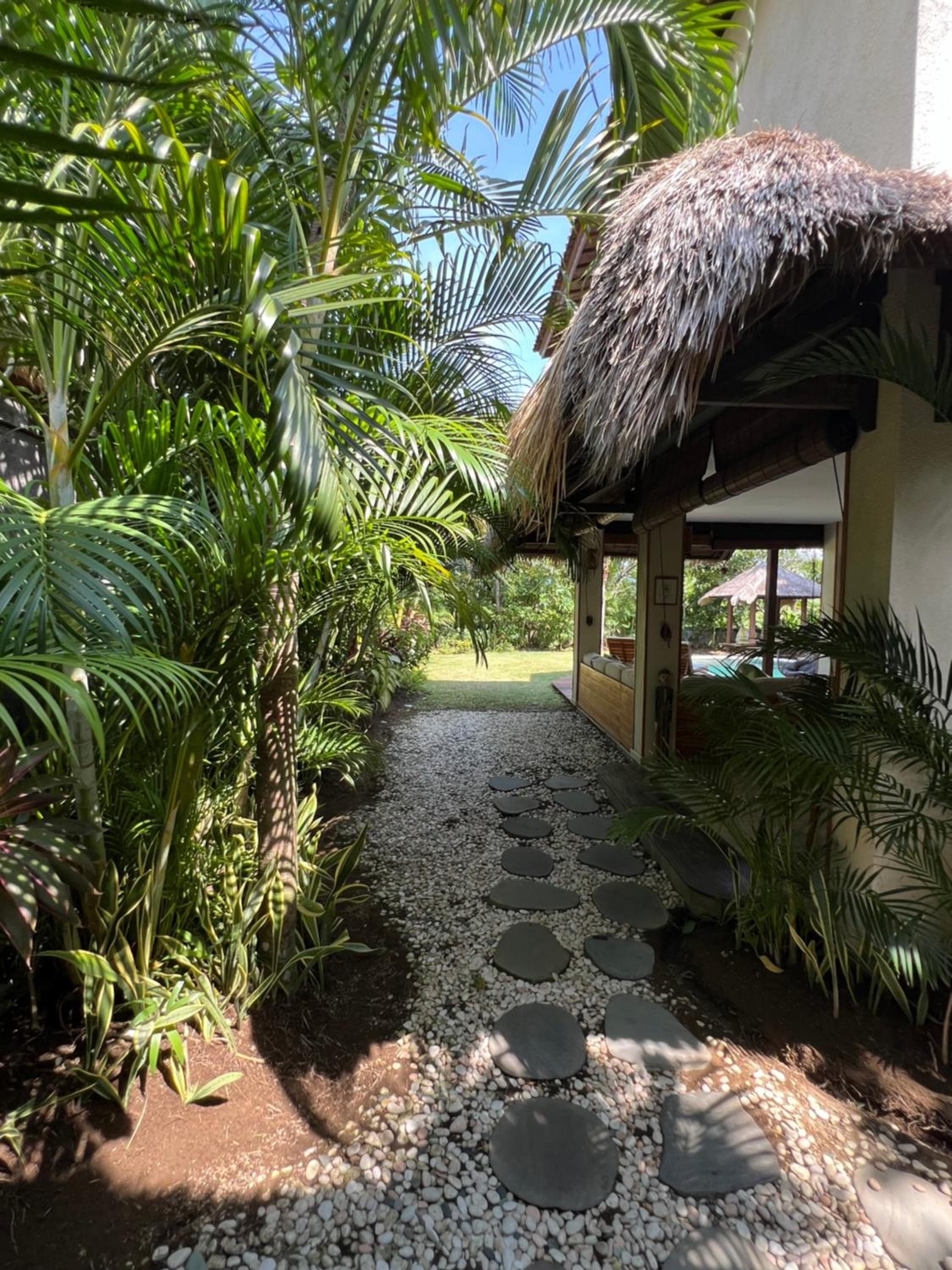 Breezy Point Villas