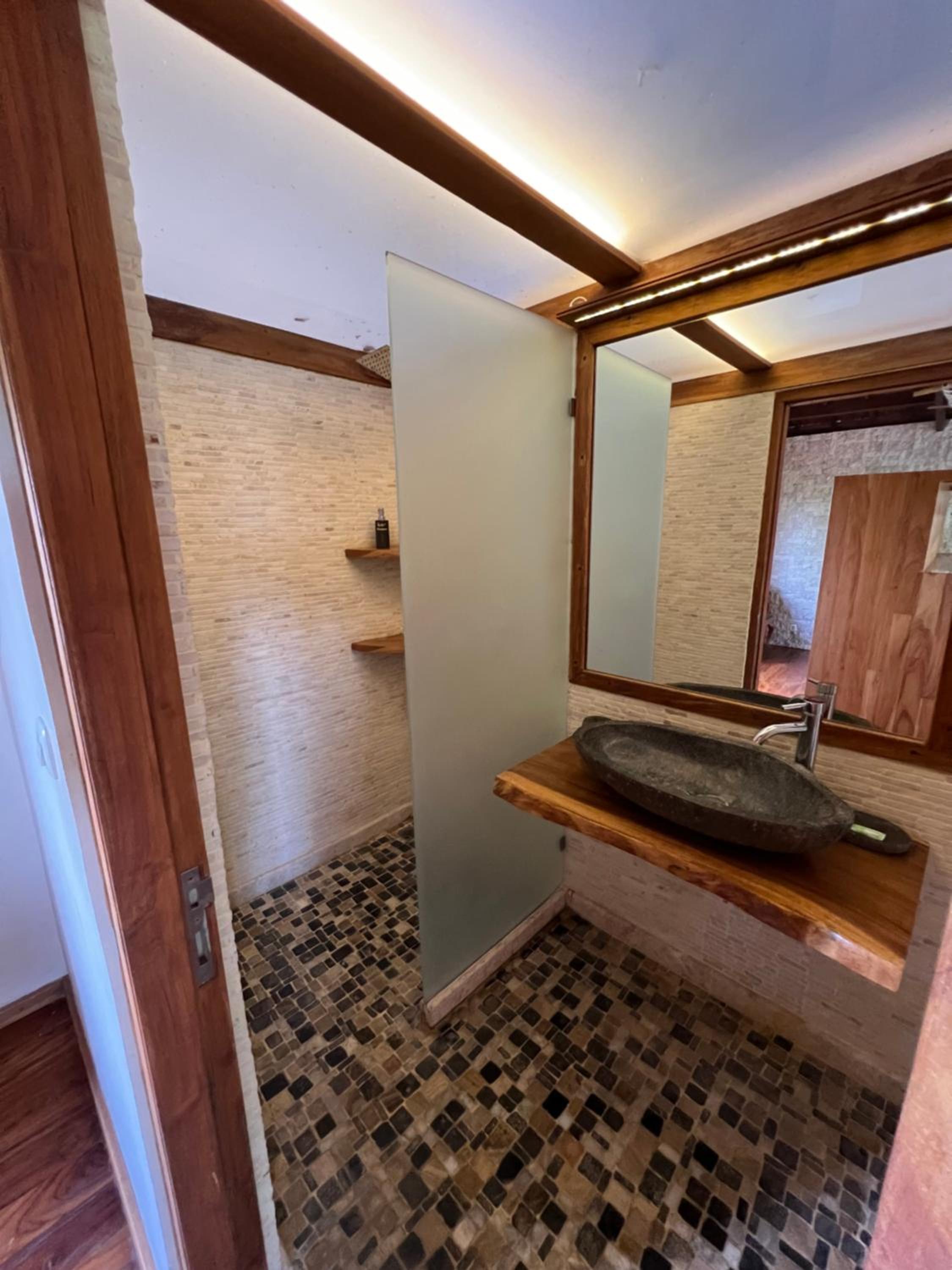 Breezy Point Villas