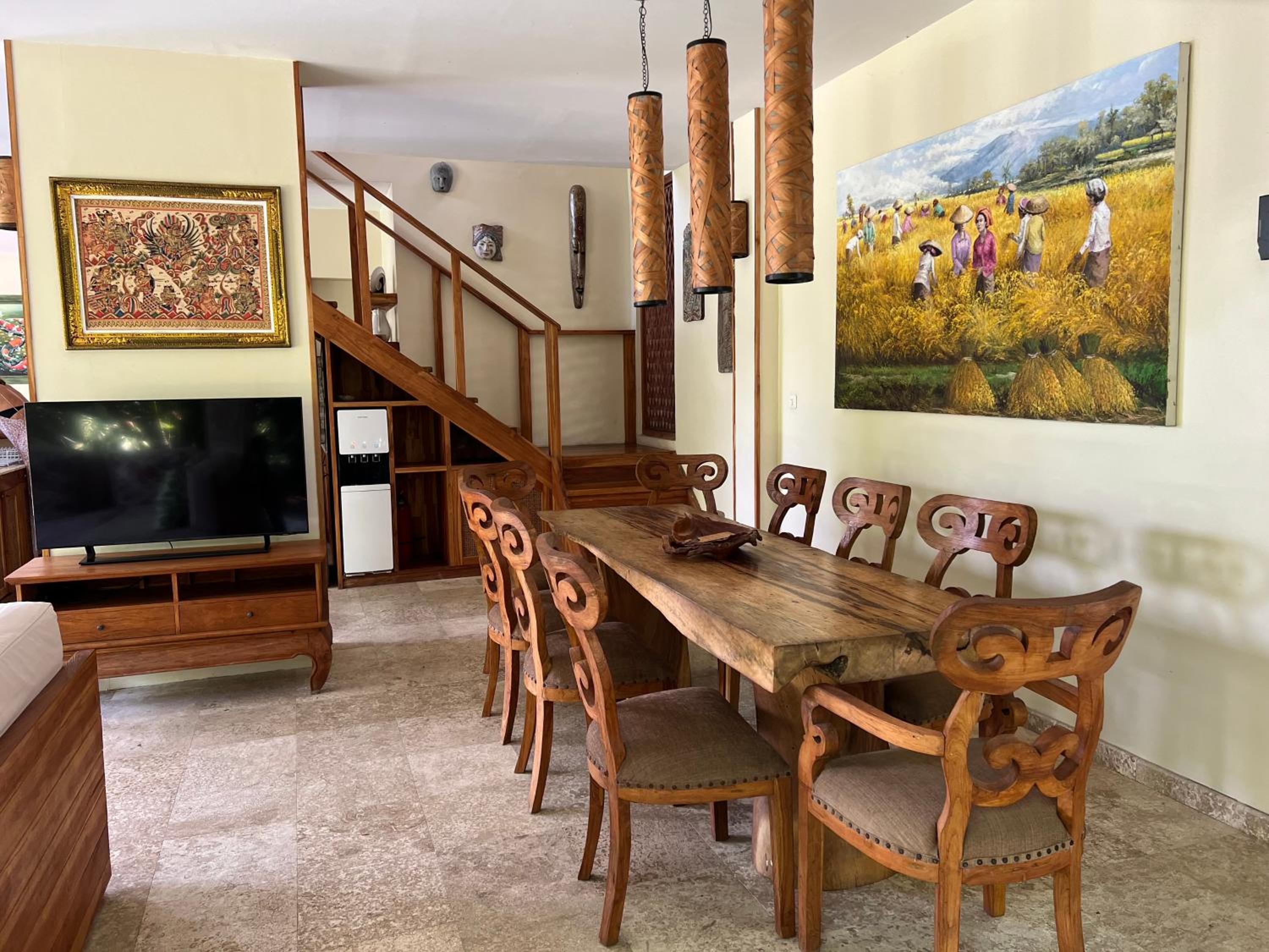 Breezy Point Villas