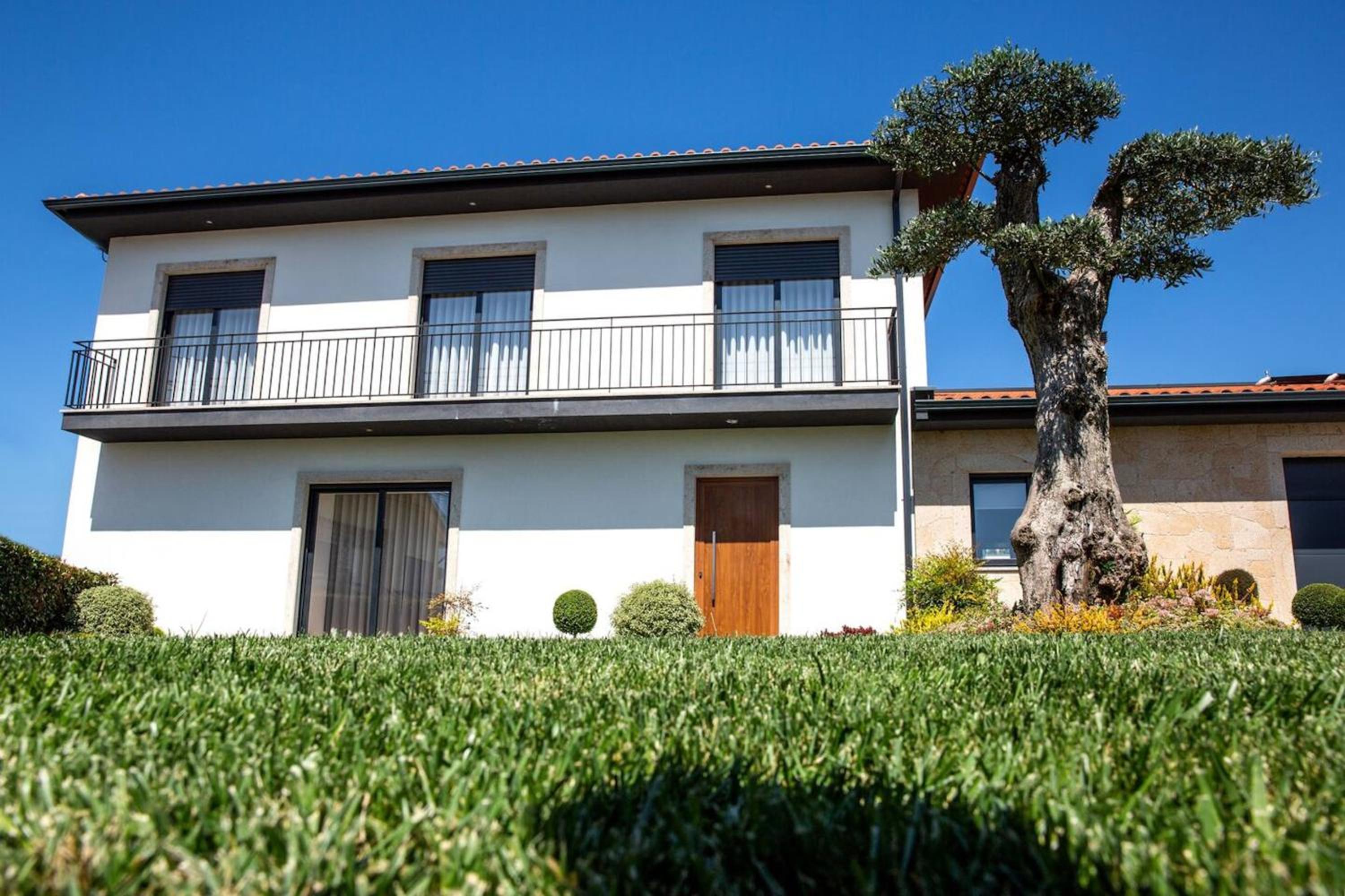 Cosy Chalet in Várzea with Private Pool