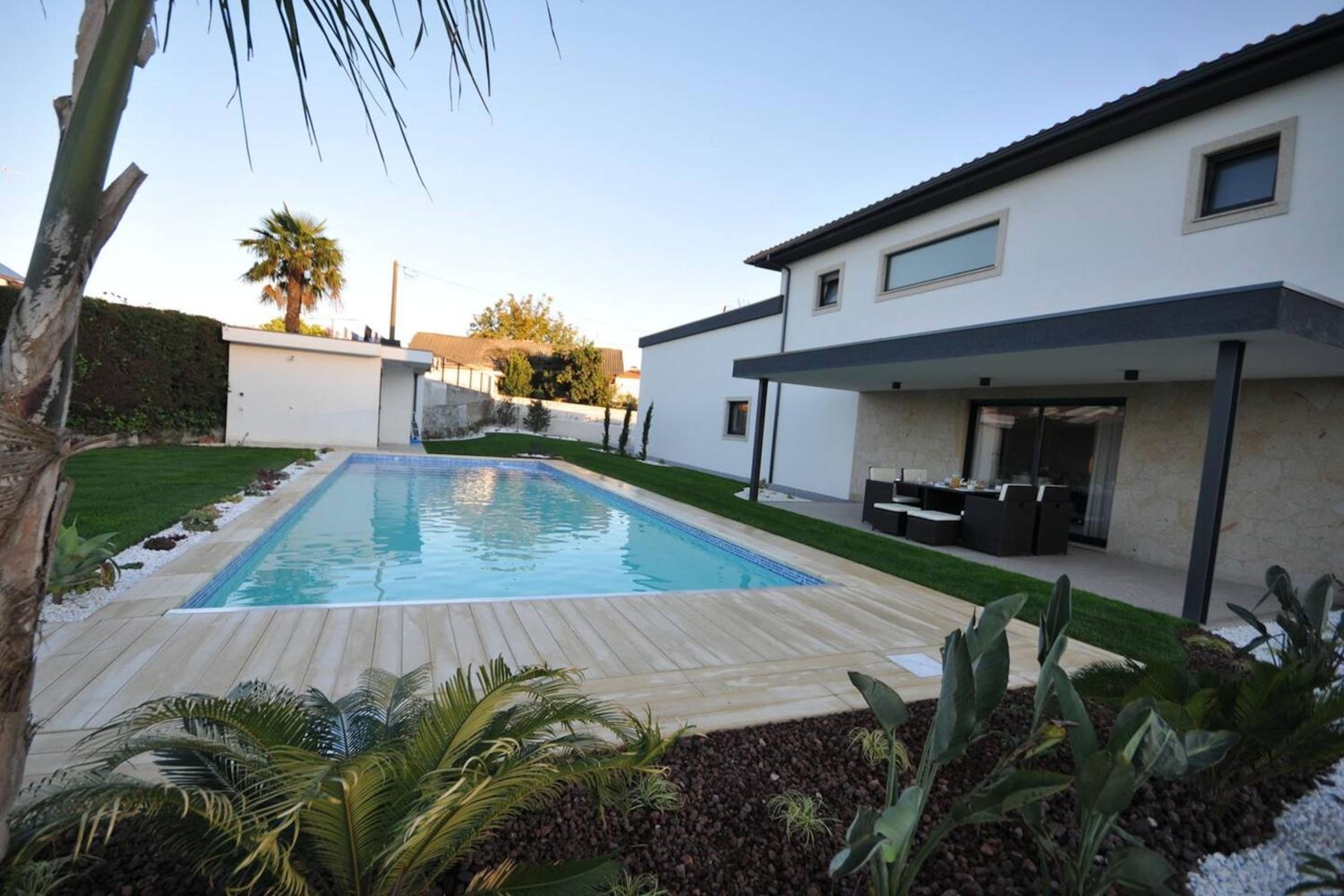 Cosy Chalet in Várzea with Private Pool