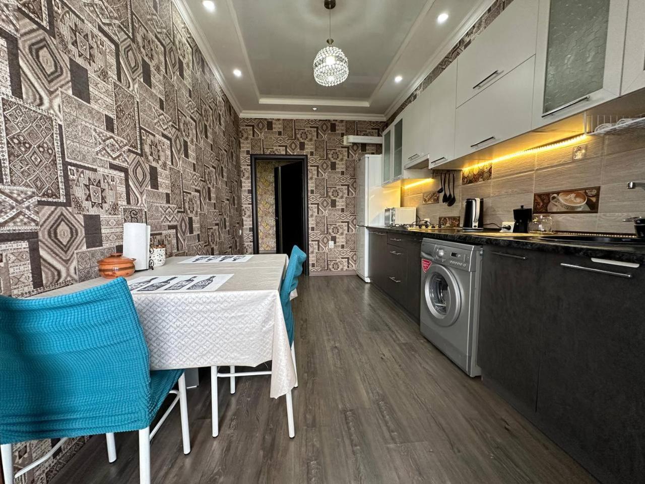 apartment with City View on Sydykova st. 123 view 4