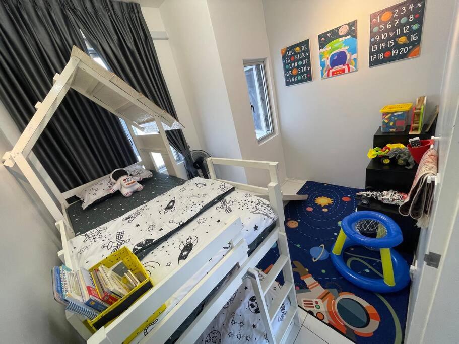 Kids Friendly Apartment Seri Austin JB