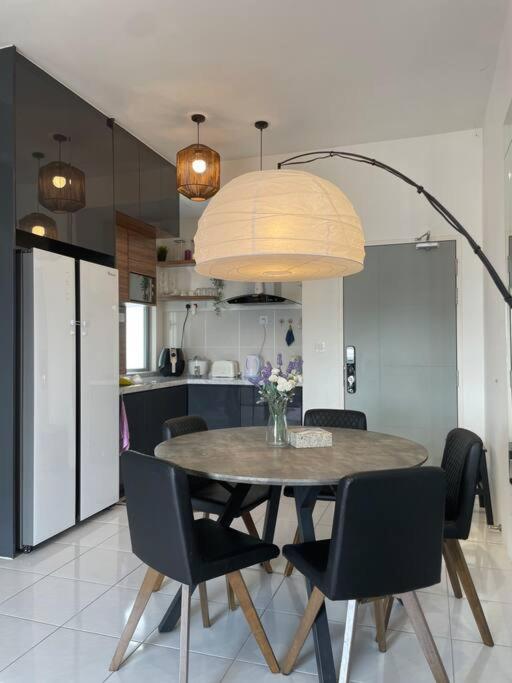 Kids Friendly Apartment Seri Austin JB