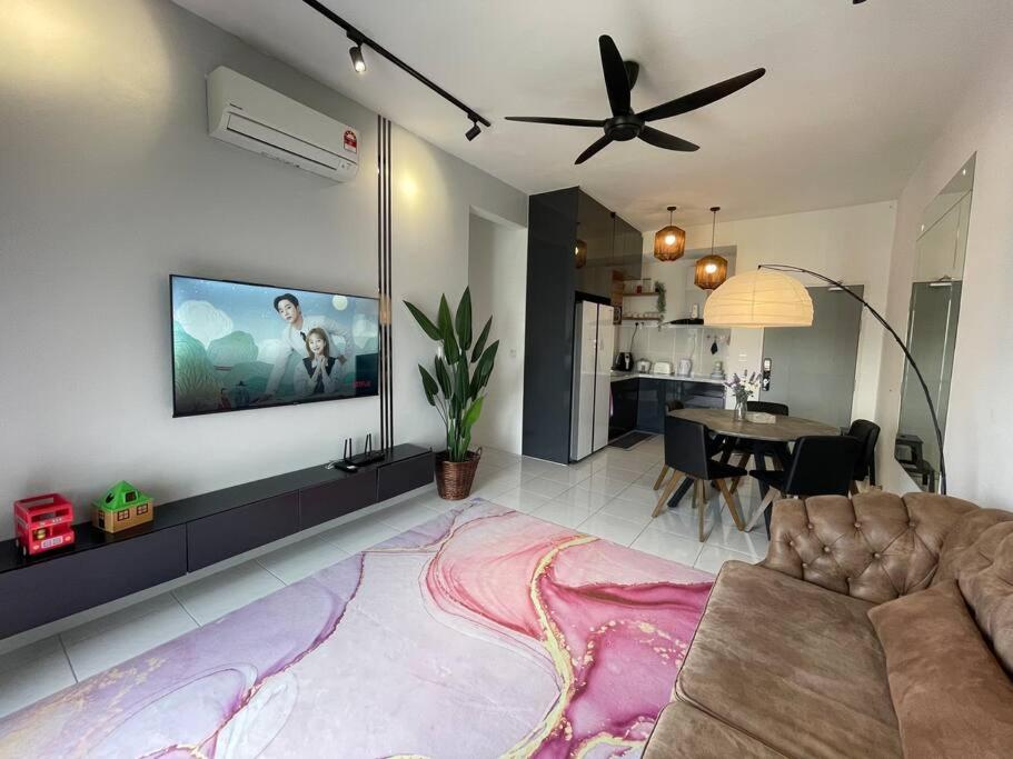 Kids Friendly Apartment Seri Austin JB