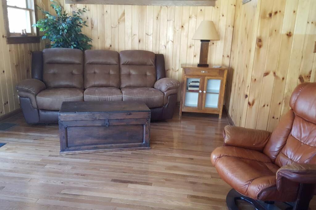 Mohican area secluded 2 bedroom cabin view 2