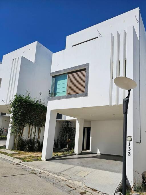 Residencia/ alberca !Paz&Estilo¡