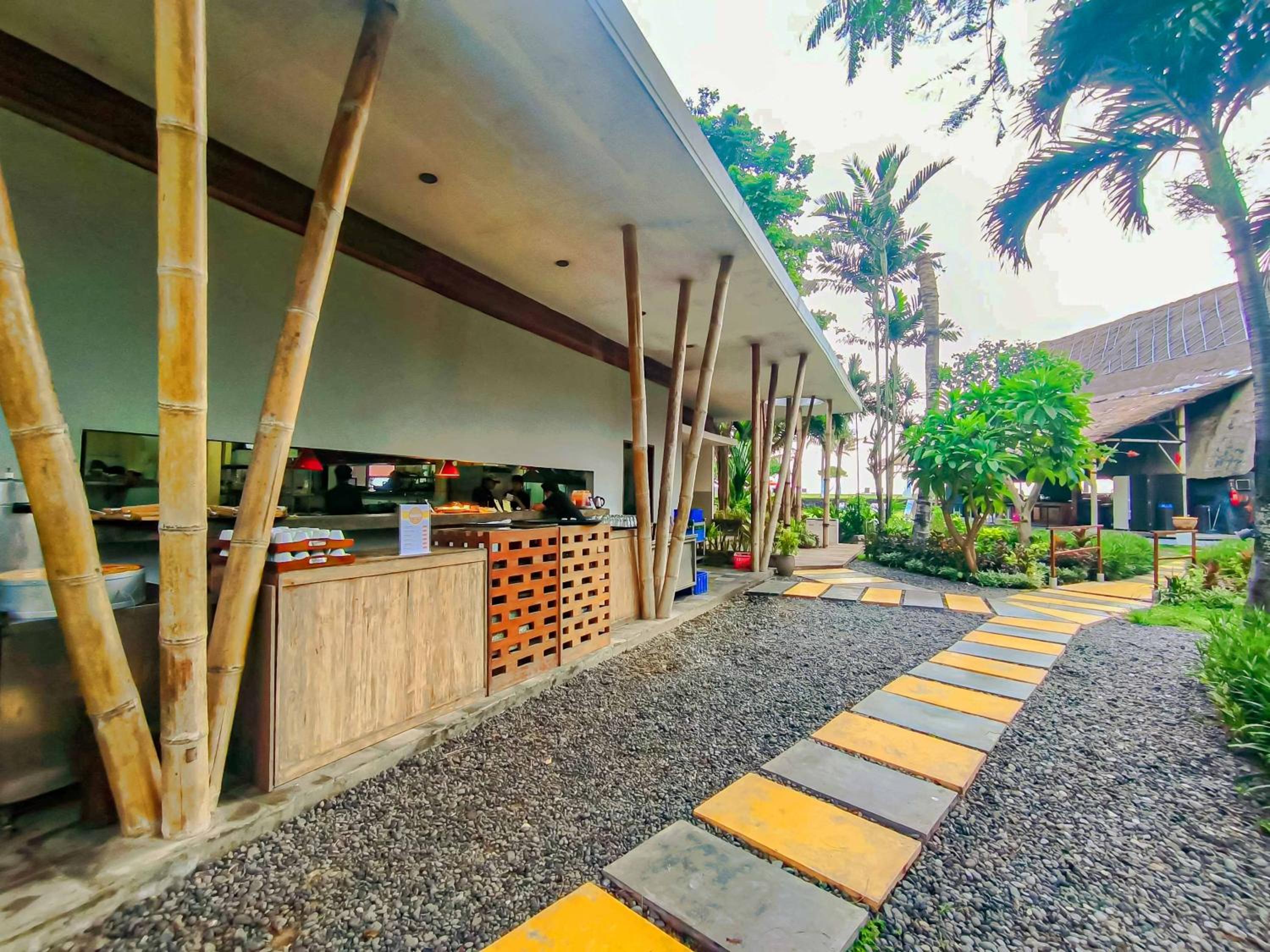 Wyndham Tamansari Jivva Resort Bali