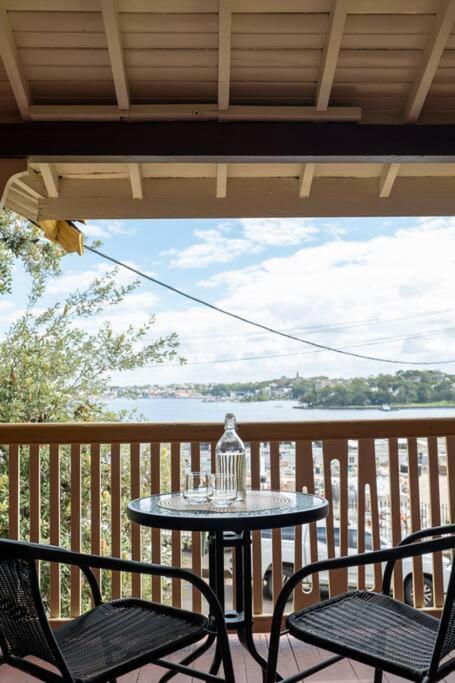 Waterfront - KING Bed Suite @ Rocks Sydney #10A